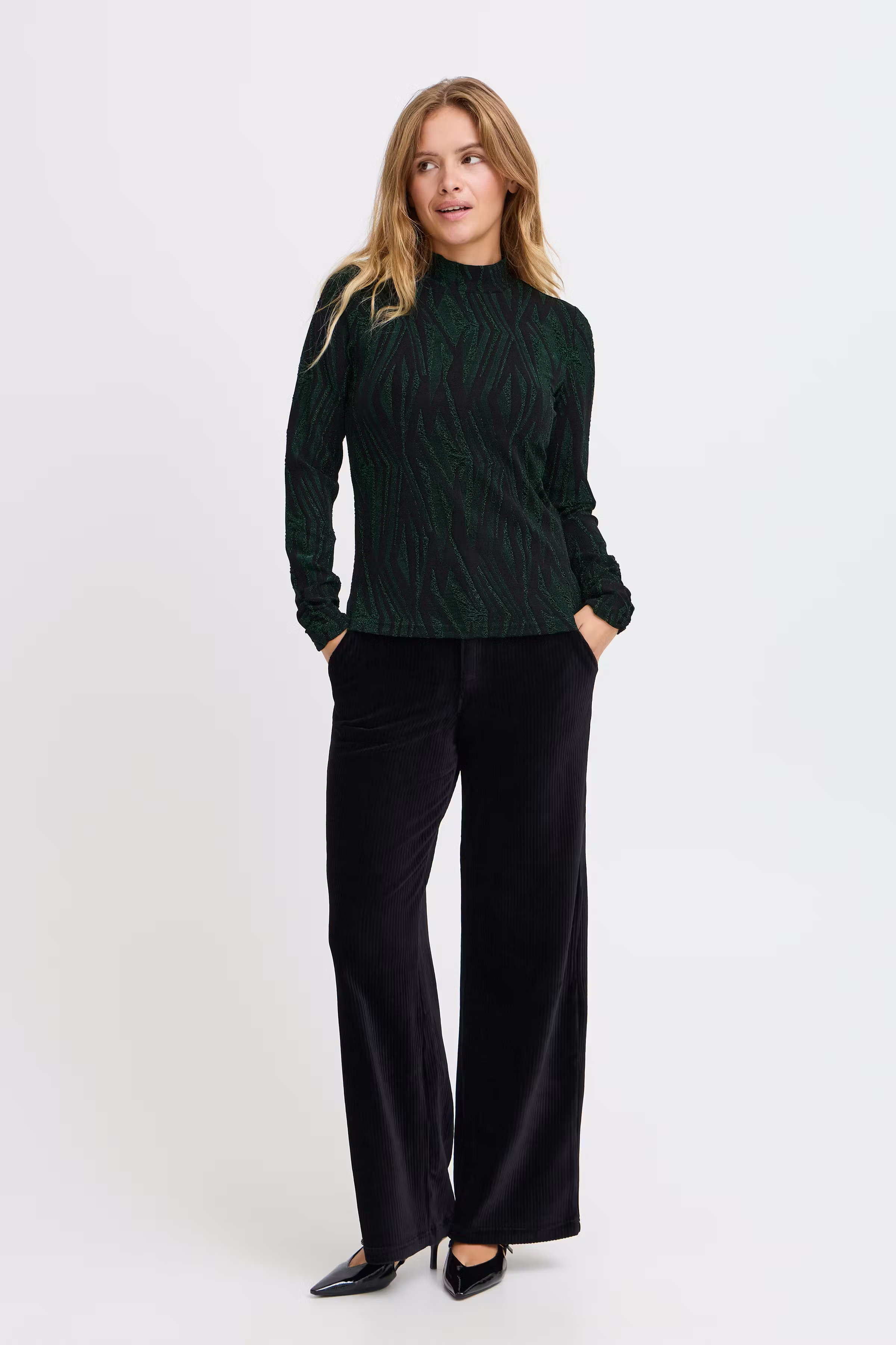 PZLUCIA T-shirt LOOKBOOK FRONT 50208507-201089