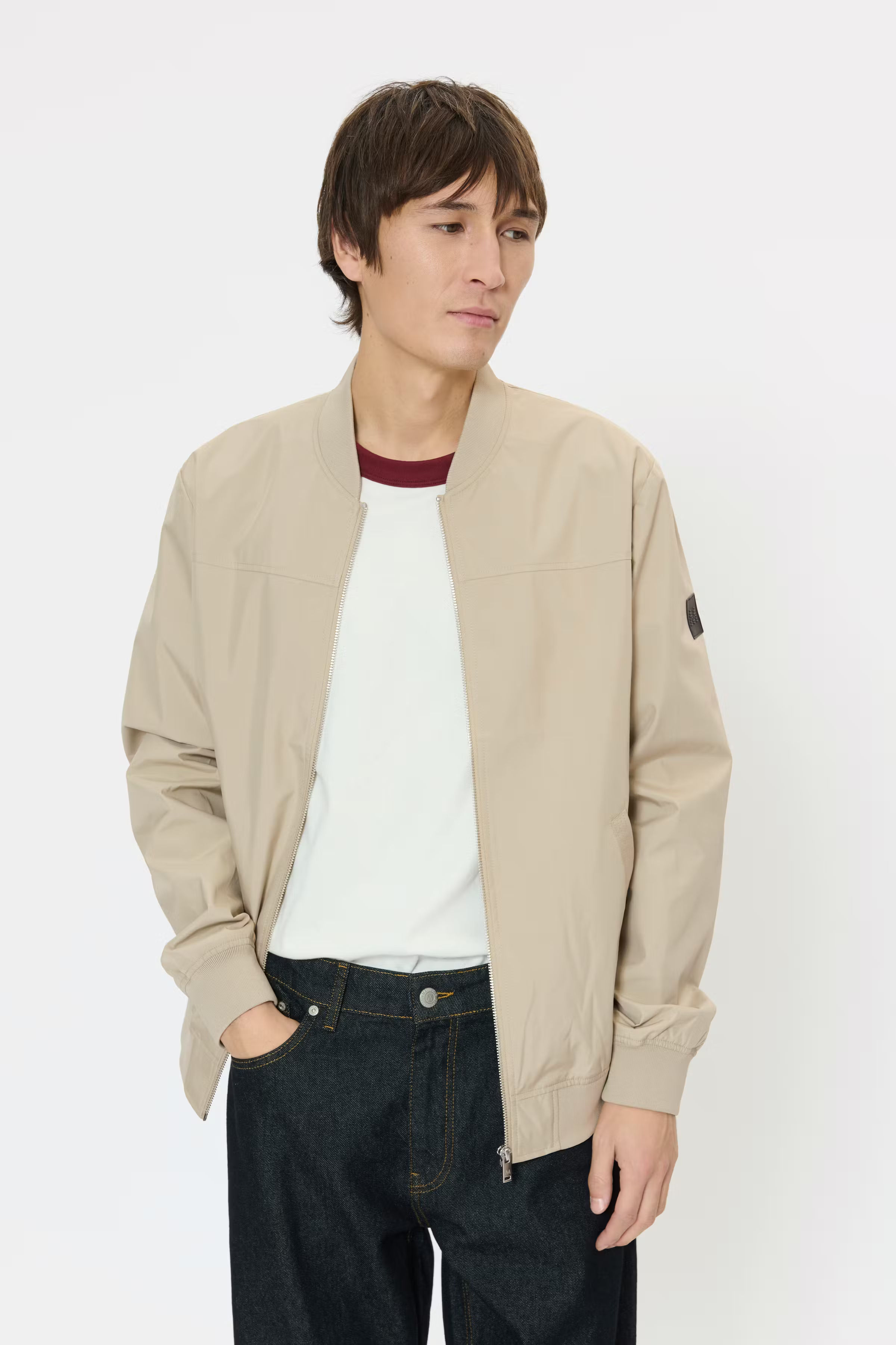 MAclay Bomber Jacket LOOKBOOK FRONT 30205869-161105