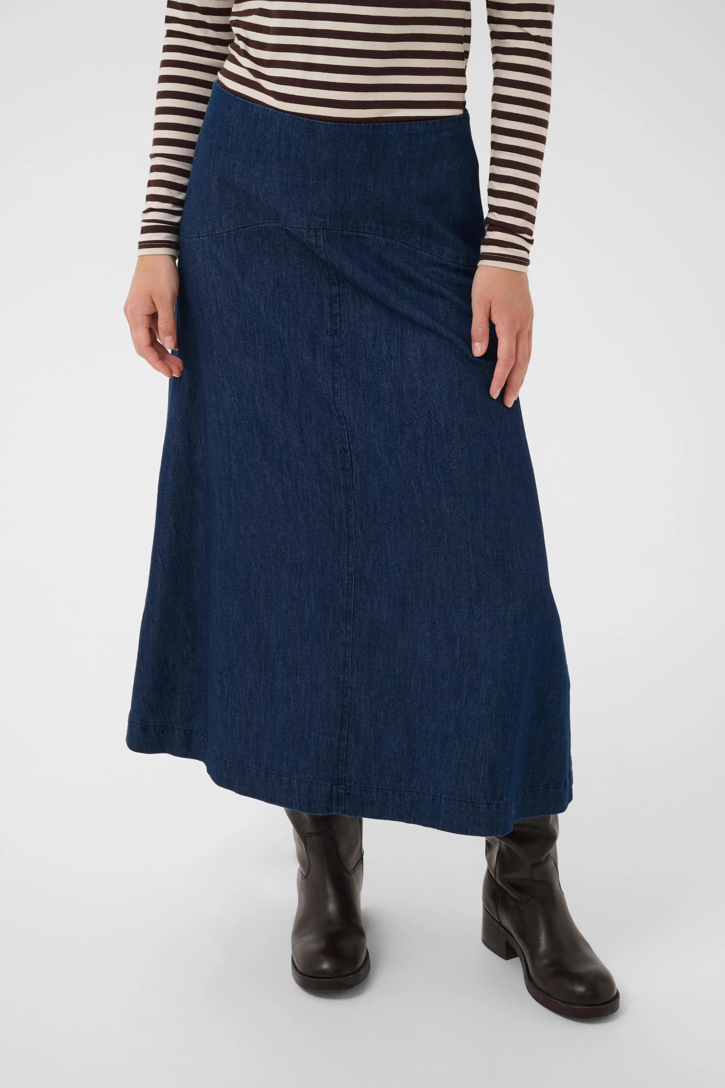 CinePW Skjørt LOOKBOOK FRONT 30310815-300157