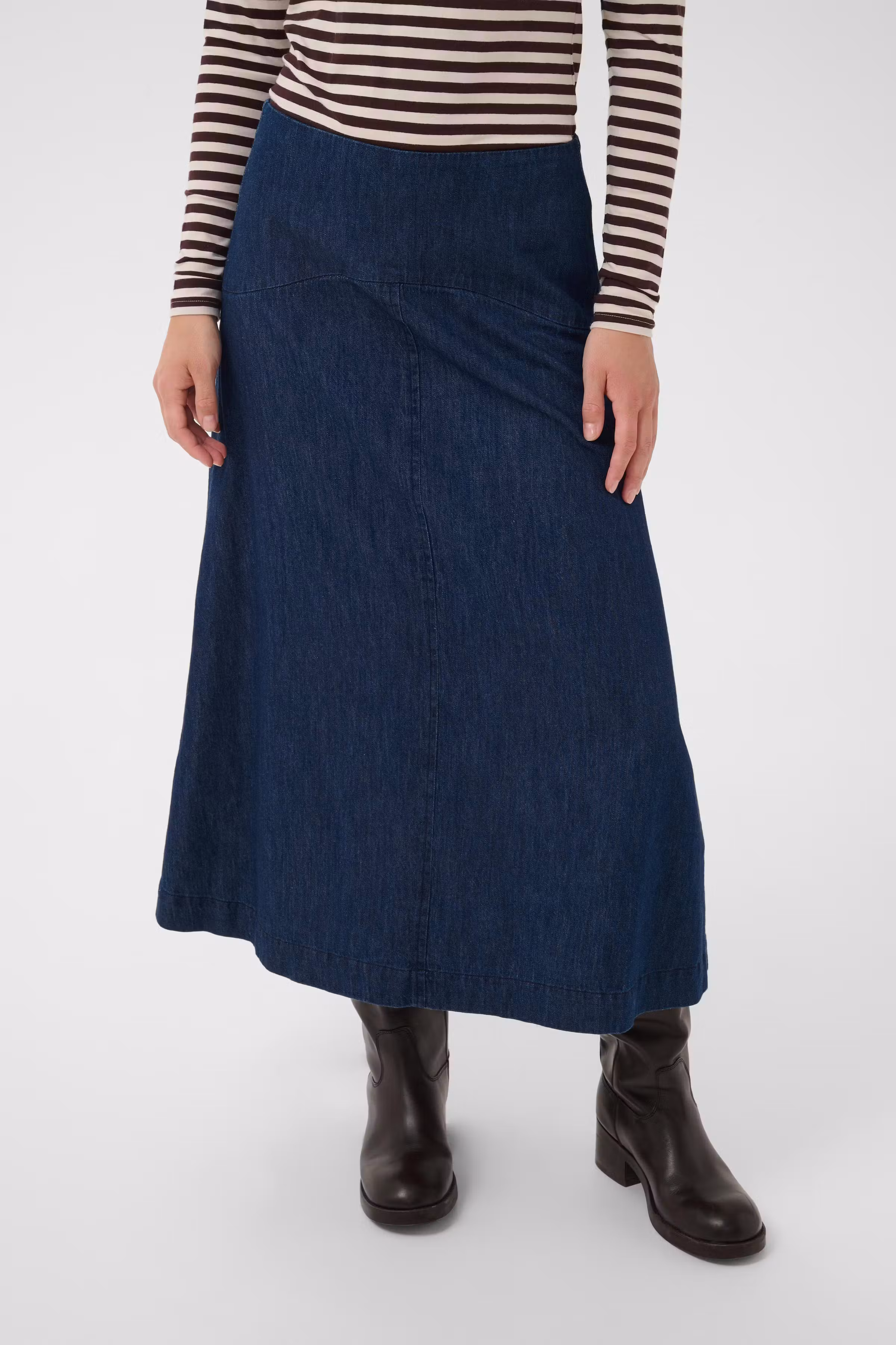 CinePW Skjørt LOOKBOOK FRONT 30310815-300157