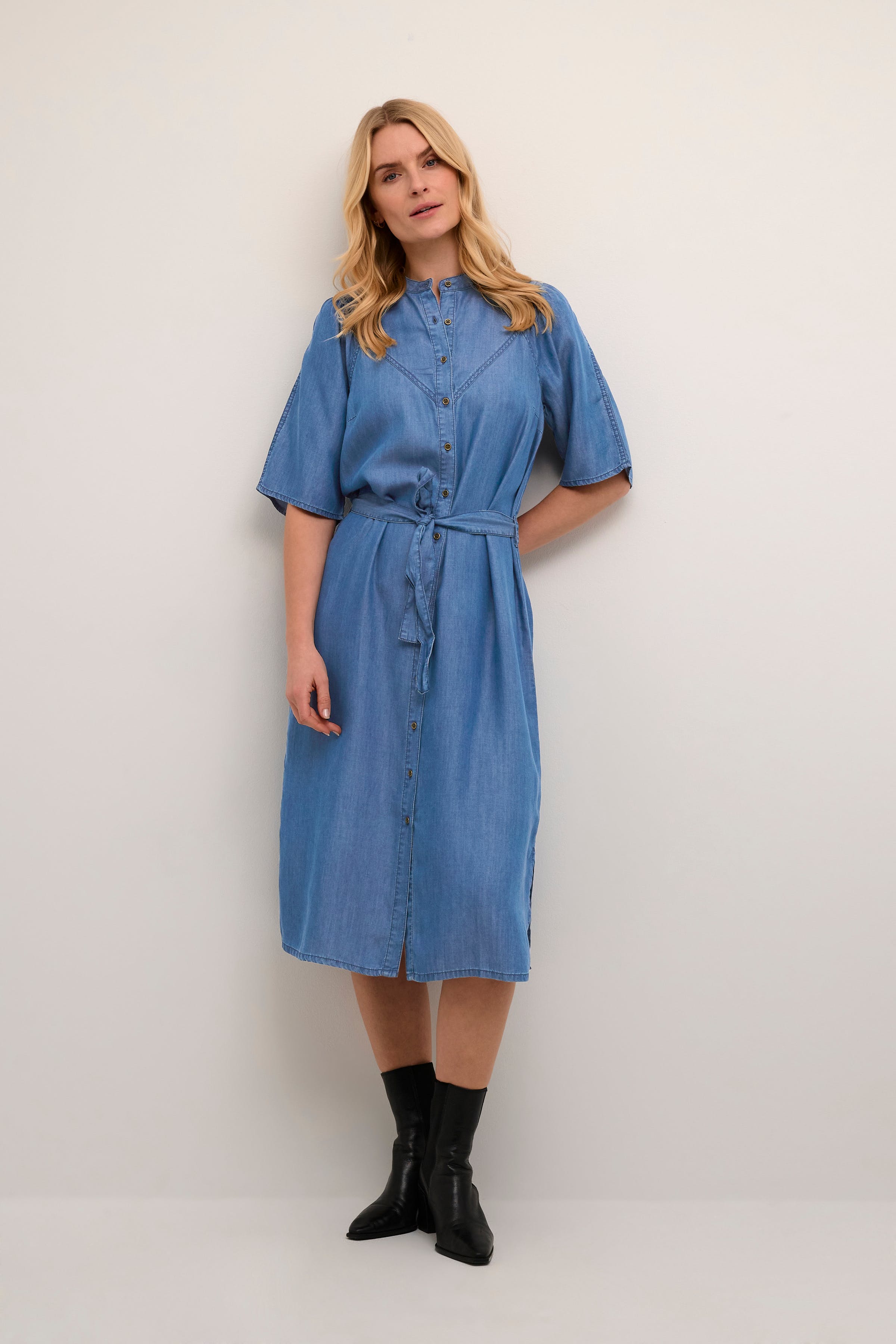 BPcally Kleid LOOKBOOK FRONT 10590435-100166B