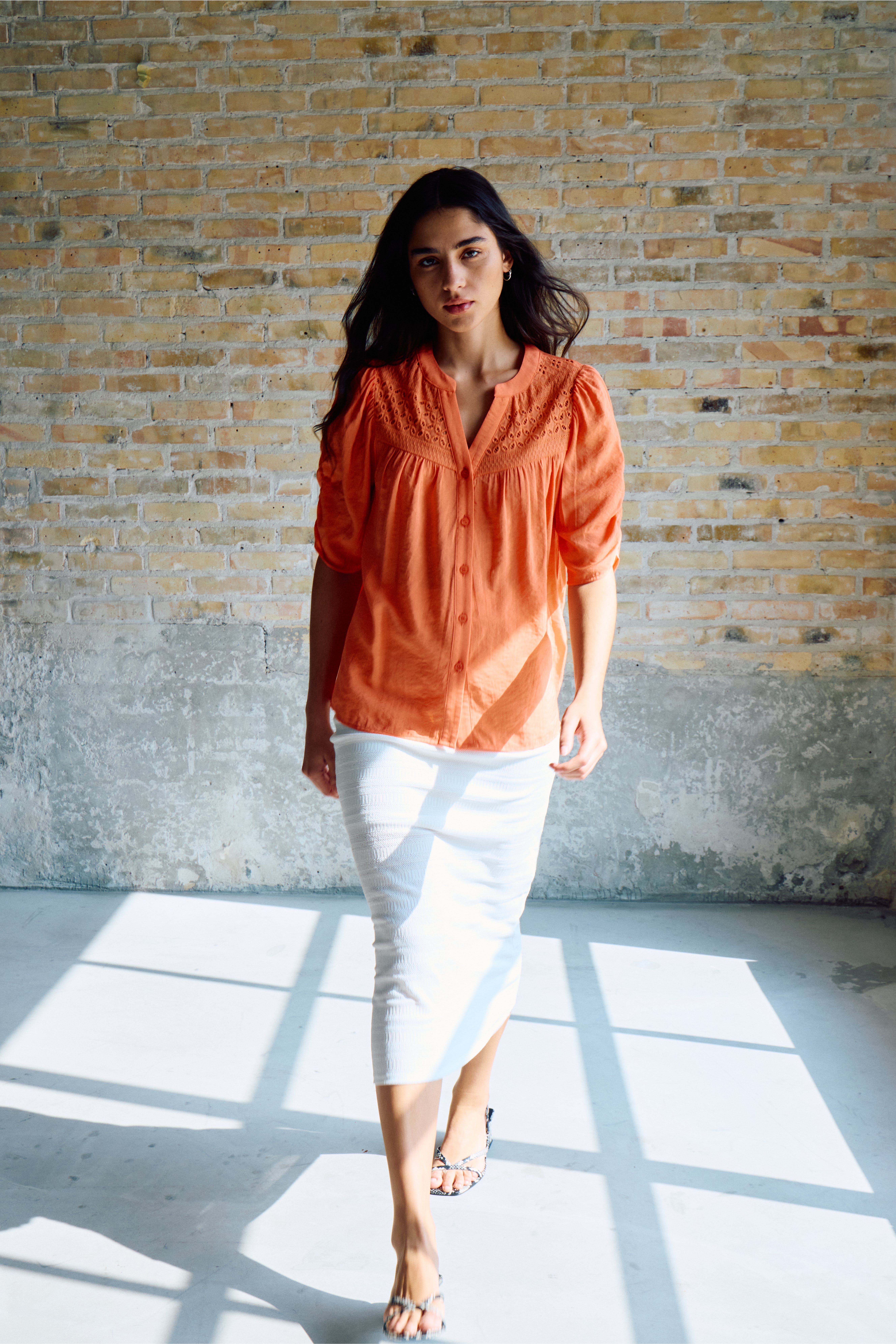 IXKNITTY Rok LOCATION NONE 20123725-114201