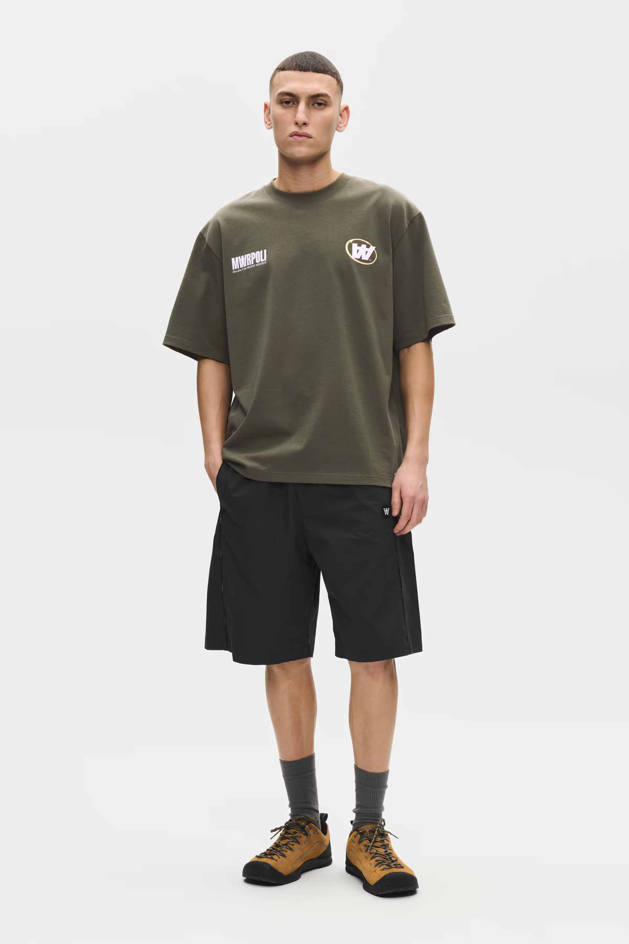 WWLiam T-shirt LOOKBOOK FRONT 30252107-190413