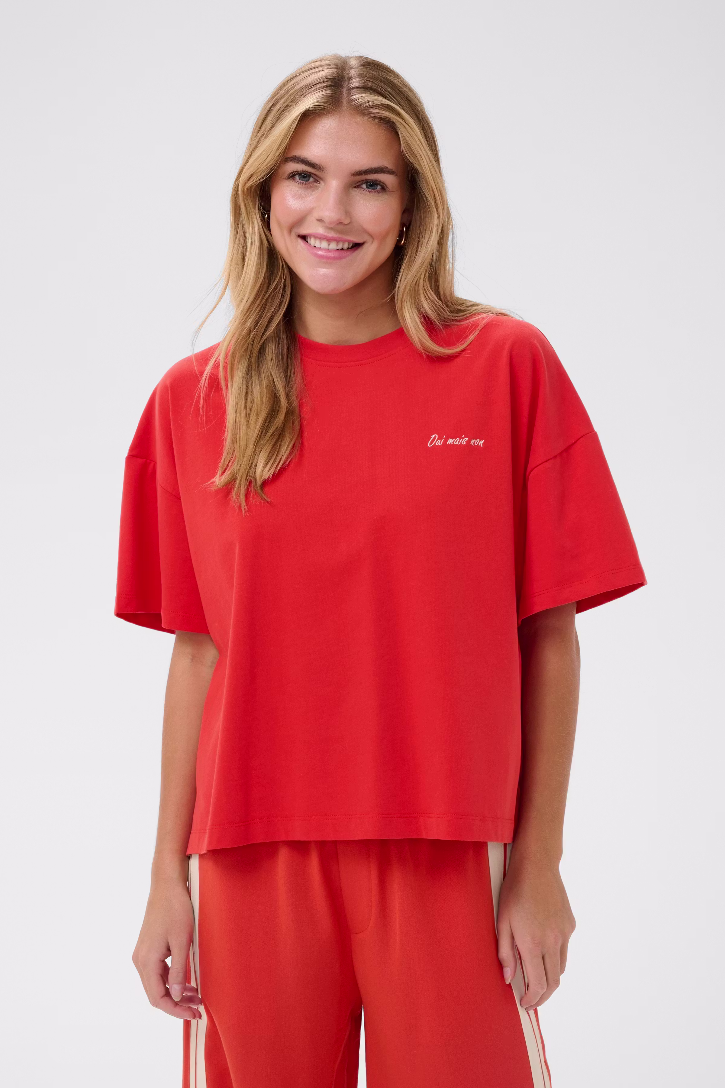 PoppySZ T-shirt LOOKBOOK FRONT 30514897-181549