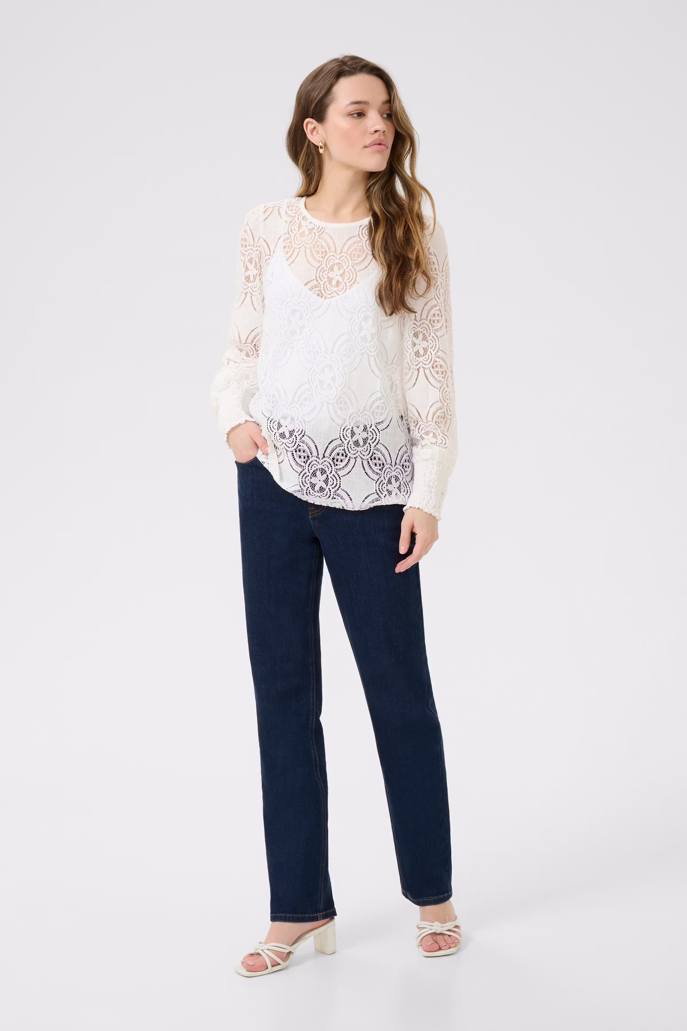 KAraula Bluse LOOKBOOK FRONT 10506348-110602