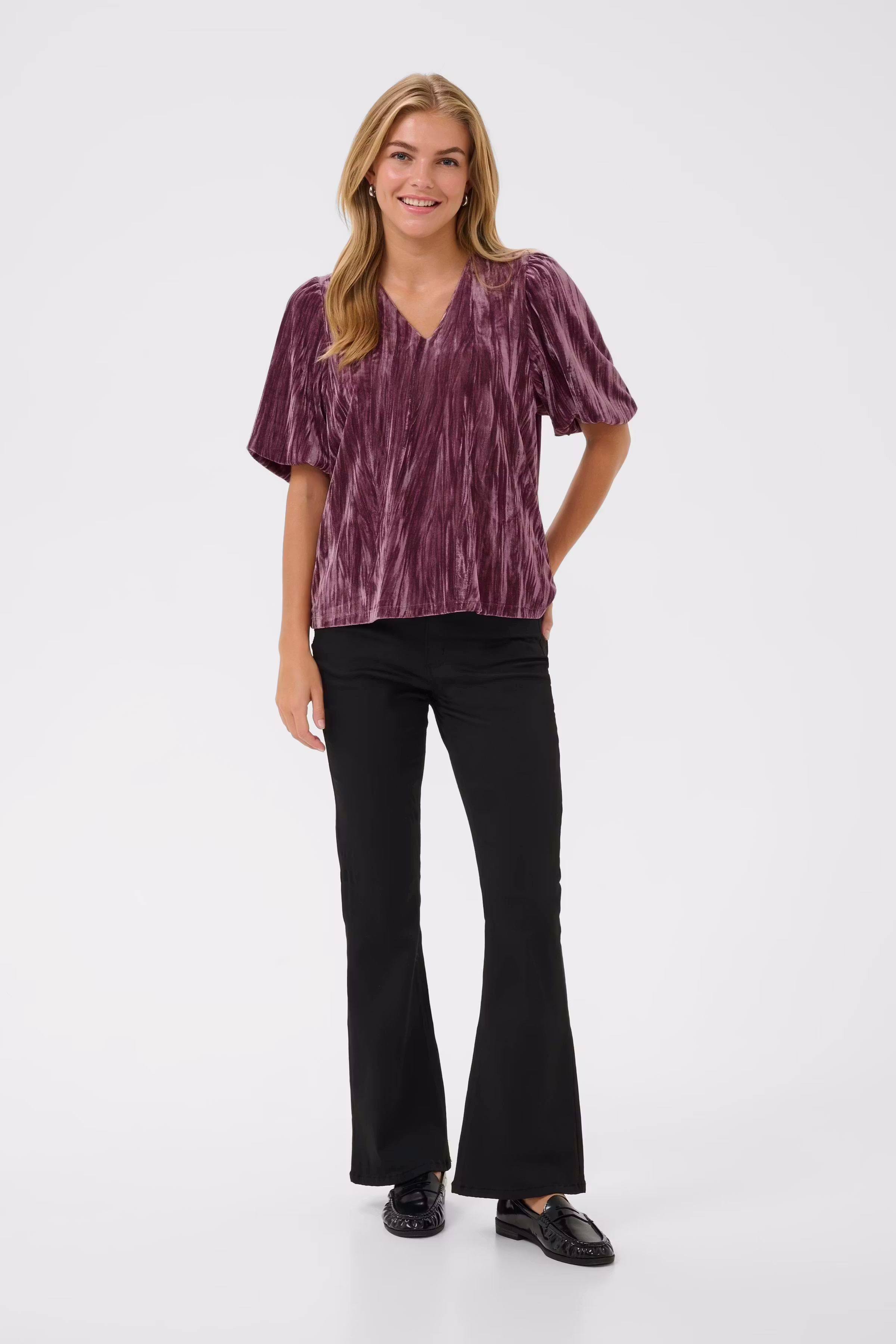 KAelva Bluse LOOKBOOK FRONT 10510979-181709