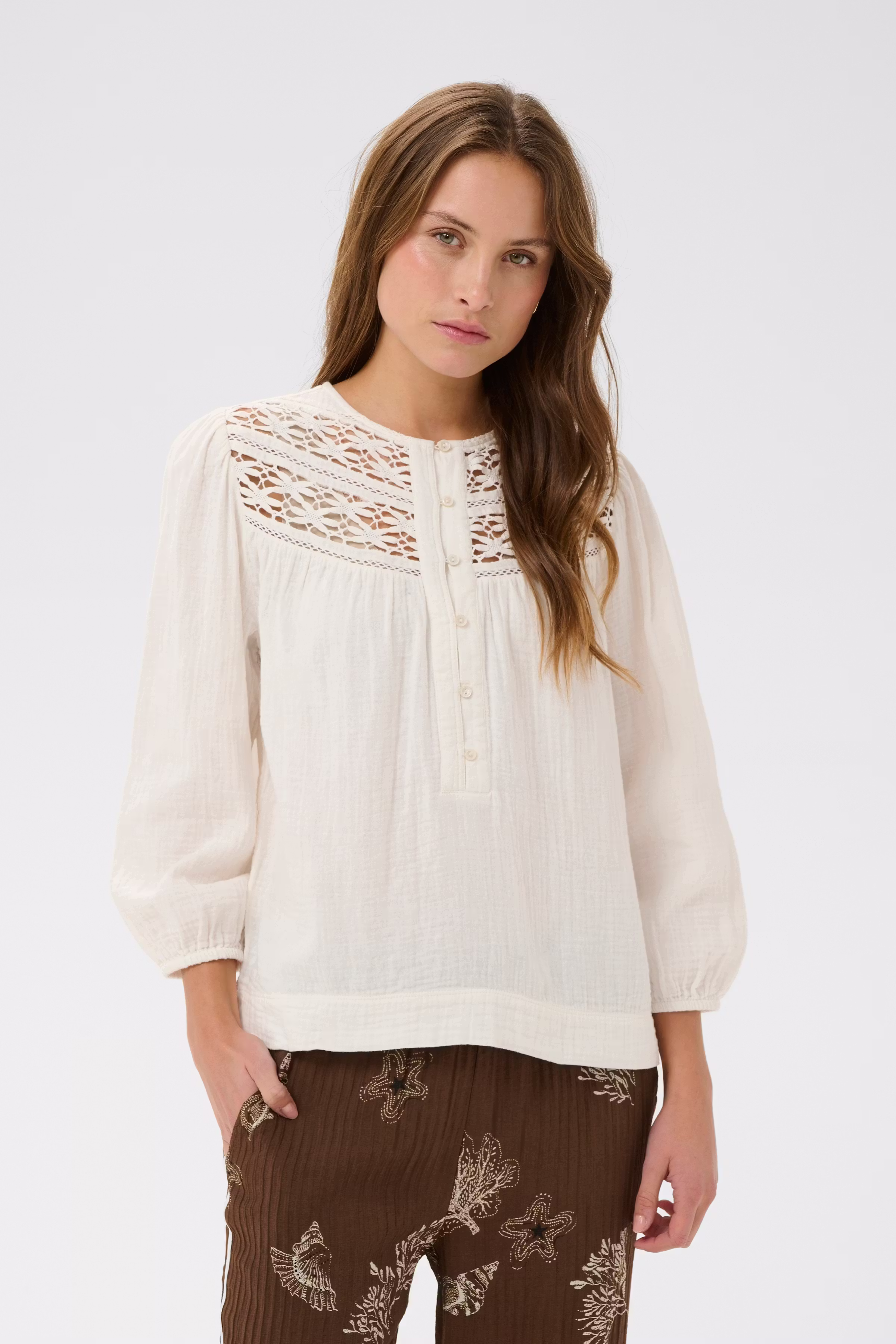 RobertaSZ Bluse LOOKBOOK FRONT 30515041-110605