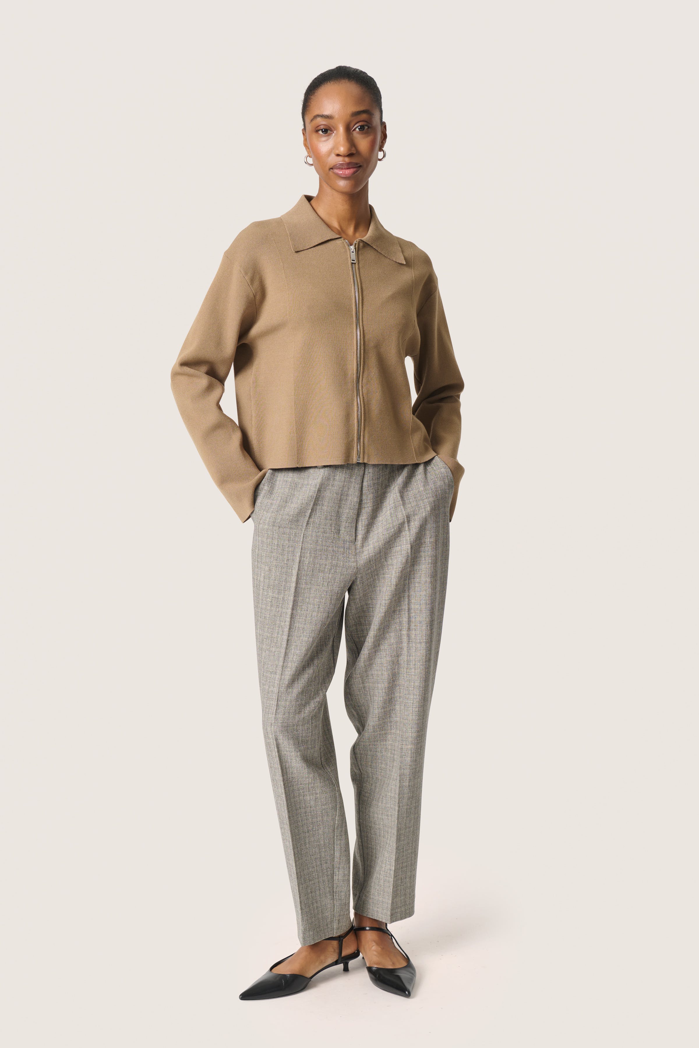 SLLidya Cardigan LOOKBOOK FRONT 30408035-171019