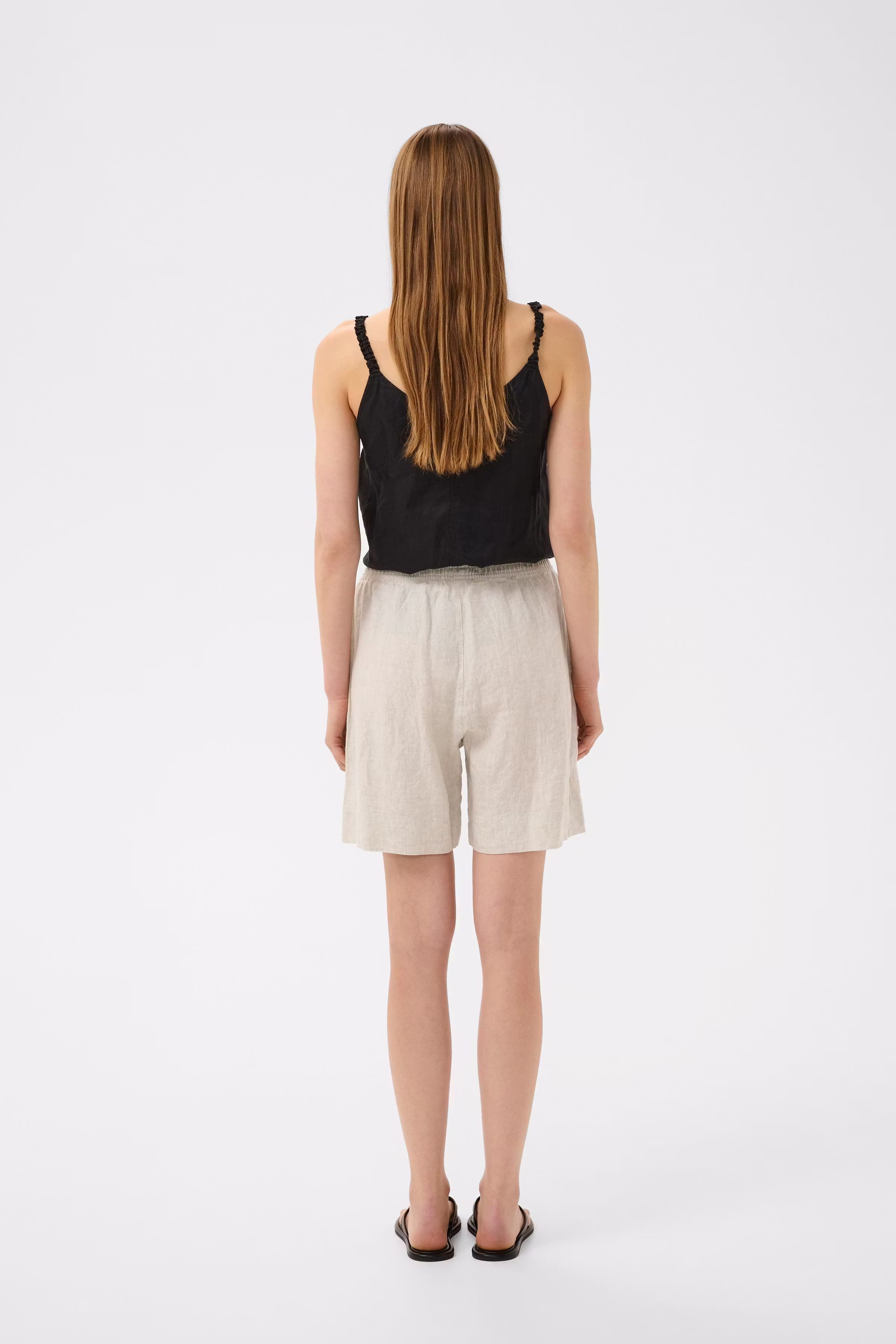 ELINORIW Shorts LOOKBOOK BACK 30112545-300597