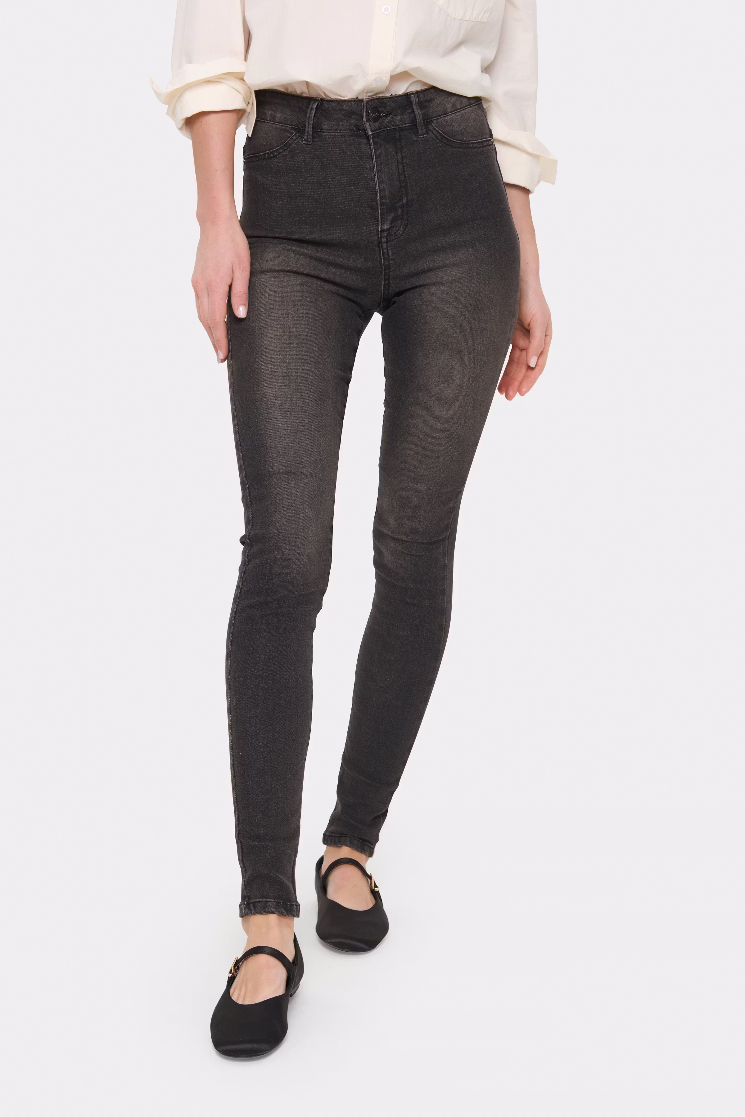 T5757, Jeans LOOKBOOK FRONT 30510166-102D