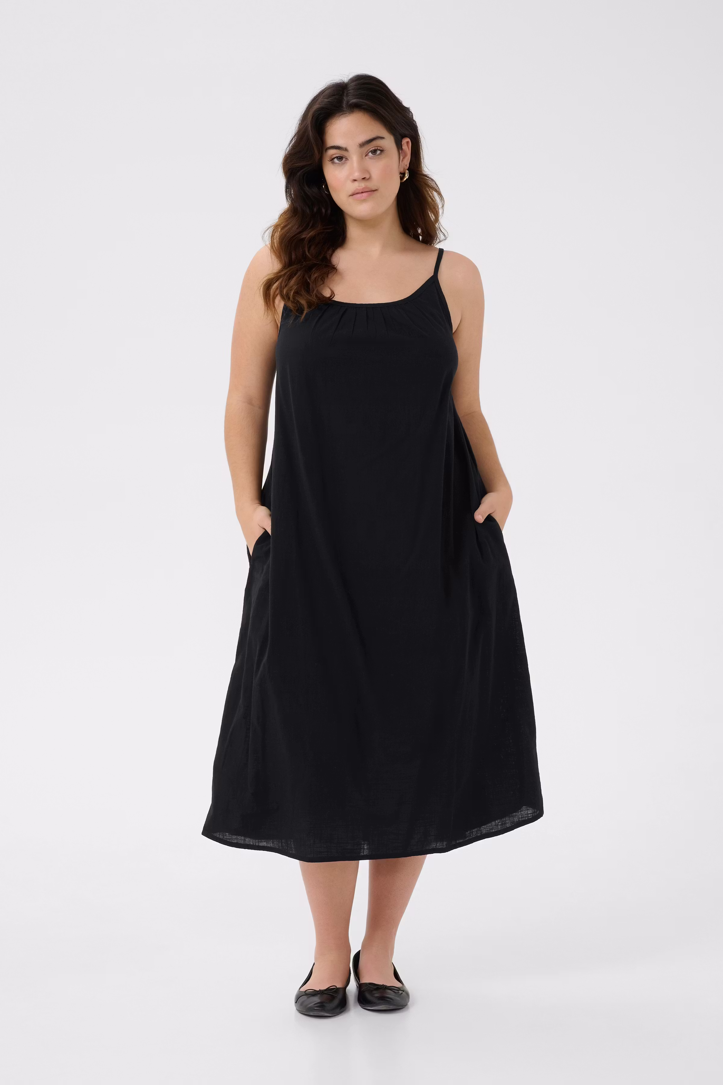 KCpaula Kleid LOOKBOOK FRONT 10583284-100121