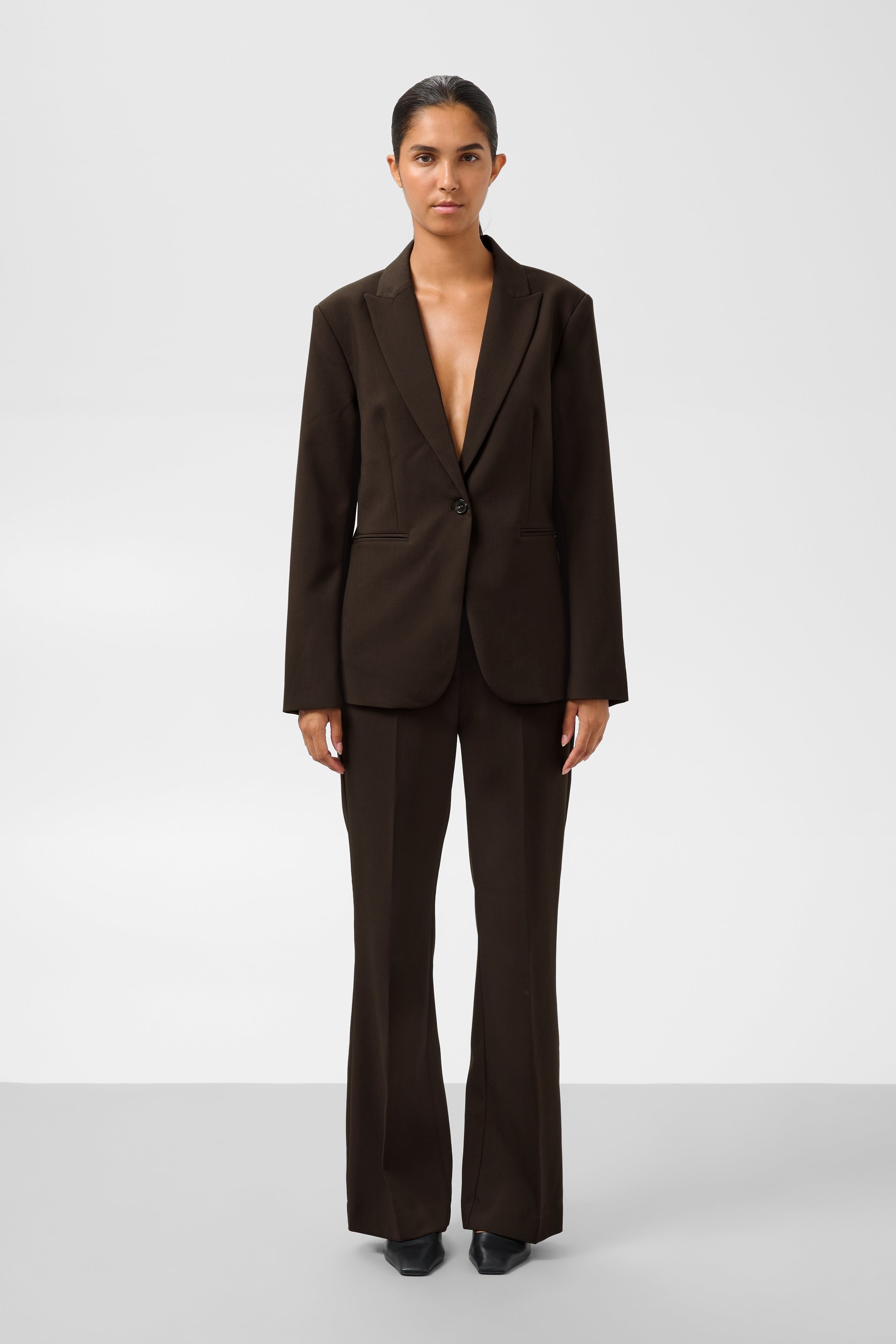 SLCorinne Blazer LOOKBOOK FRONT 30407532-191106