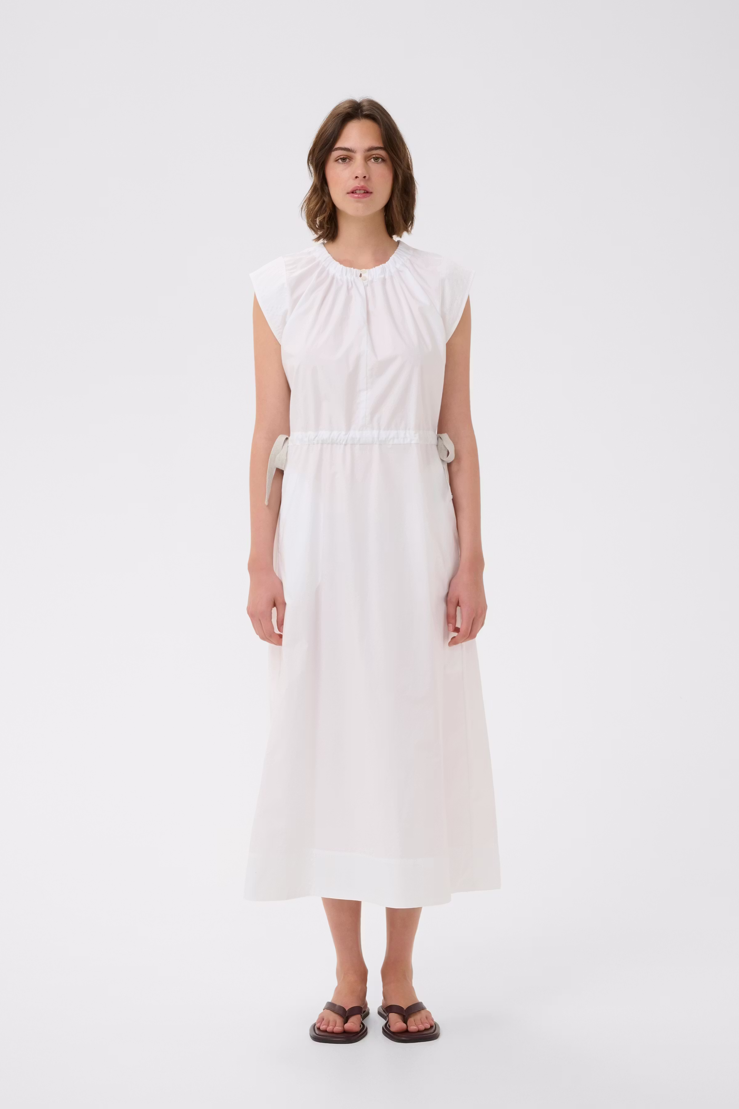 ELLINIW Kleid LOOKBOOK FRONT 30112531-300001