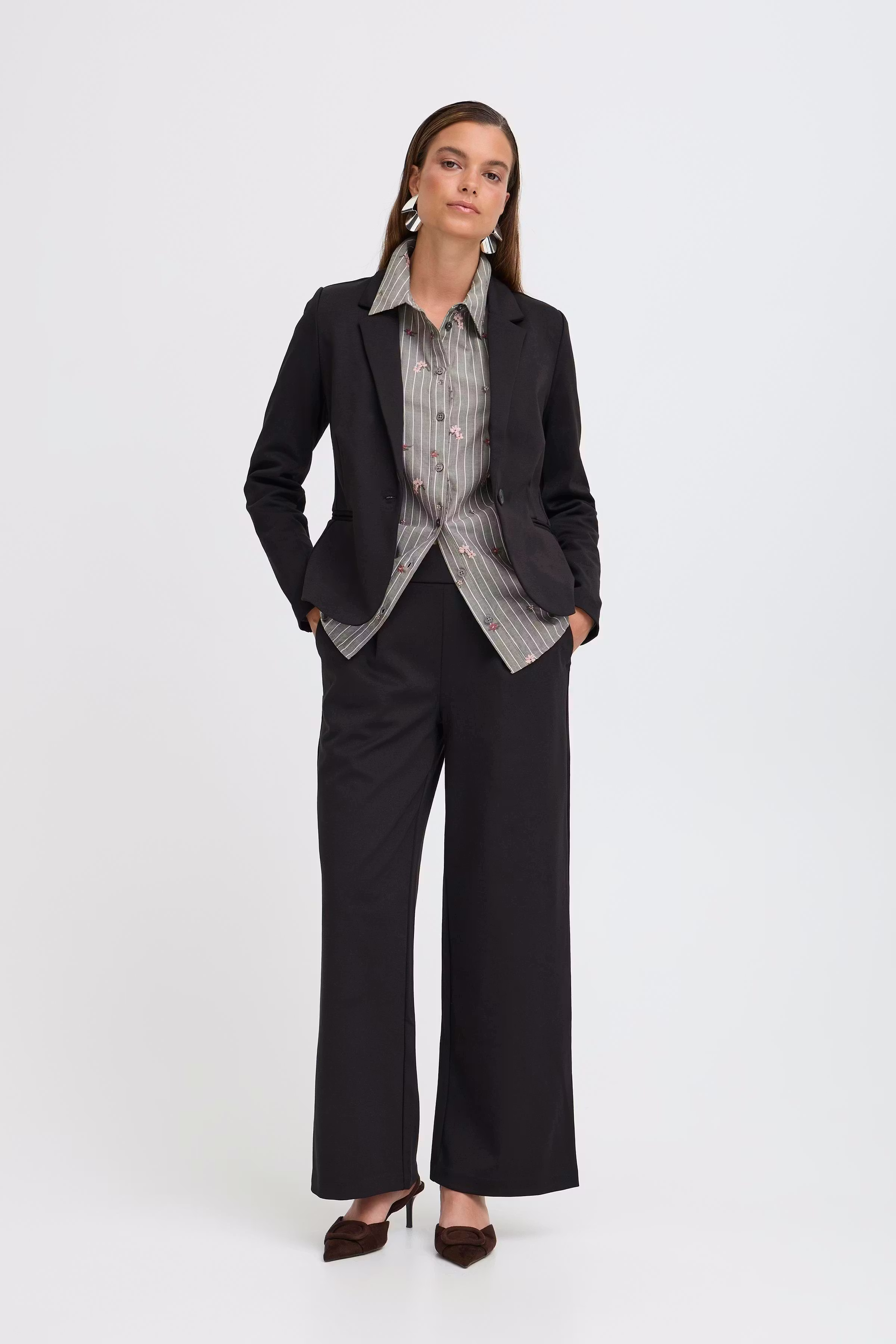 BYRIZETTA Trousers LOOKBOOK FRONT 20815029-200451