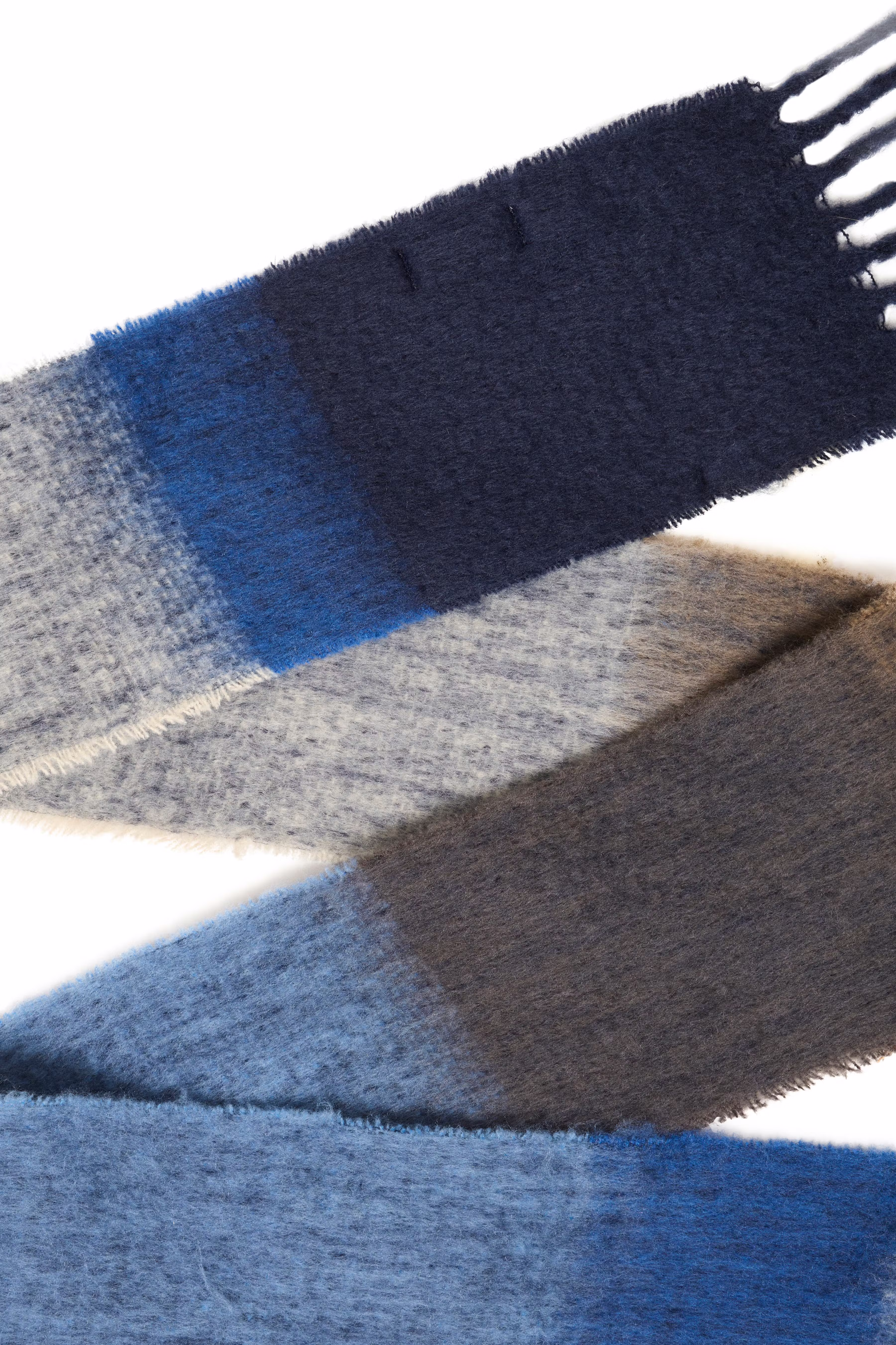 BYVATHAYA Skjerf PACK DETAIL 20817270-204866