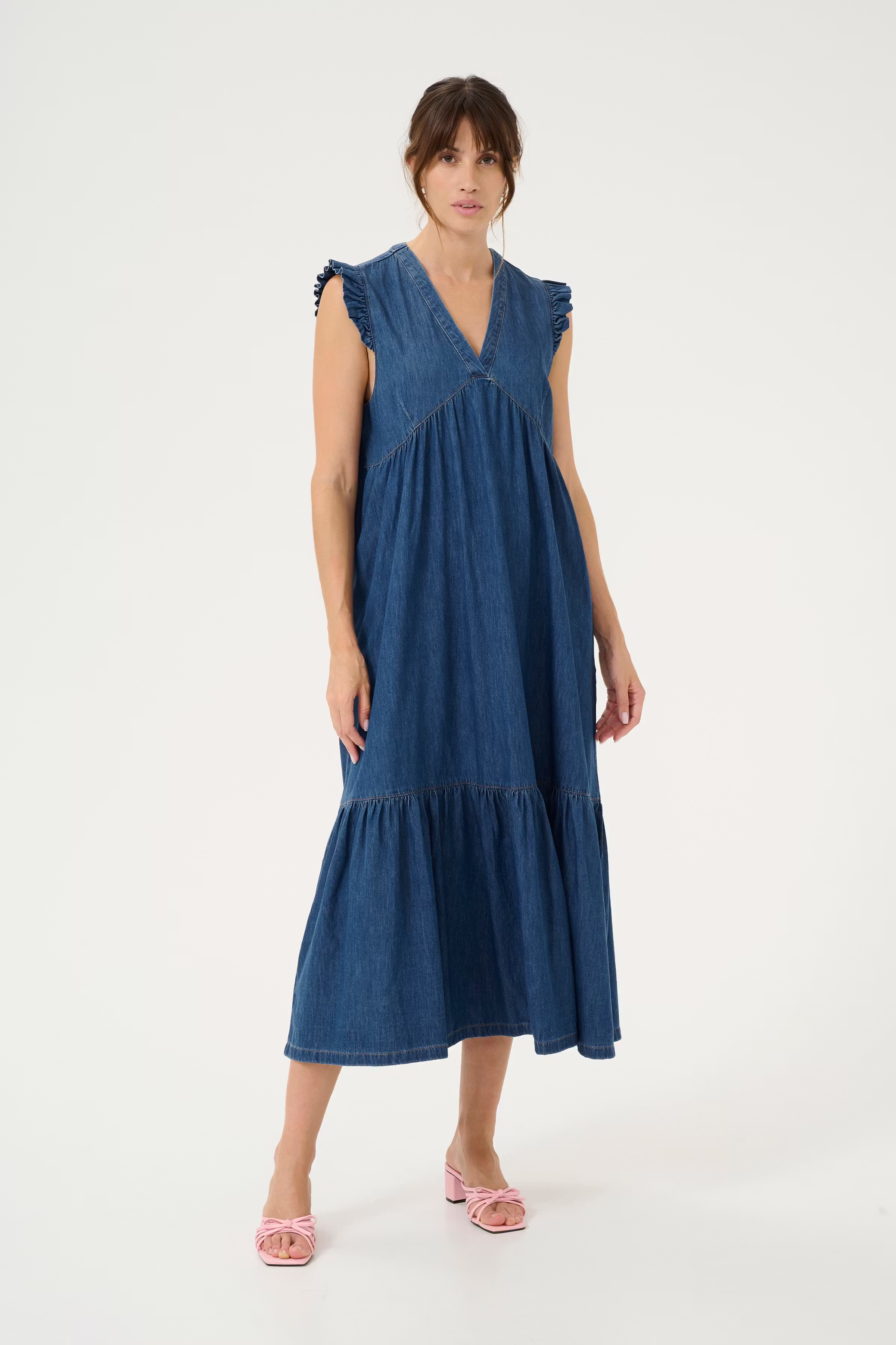 CUberteline Denimkjole LOOKBOOK FRONT 50111829-500029