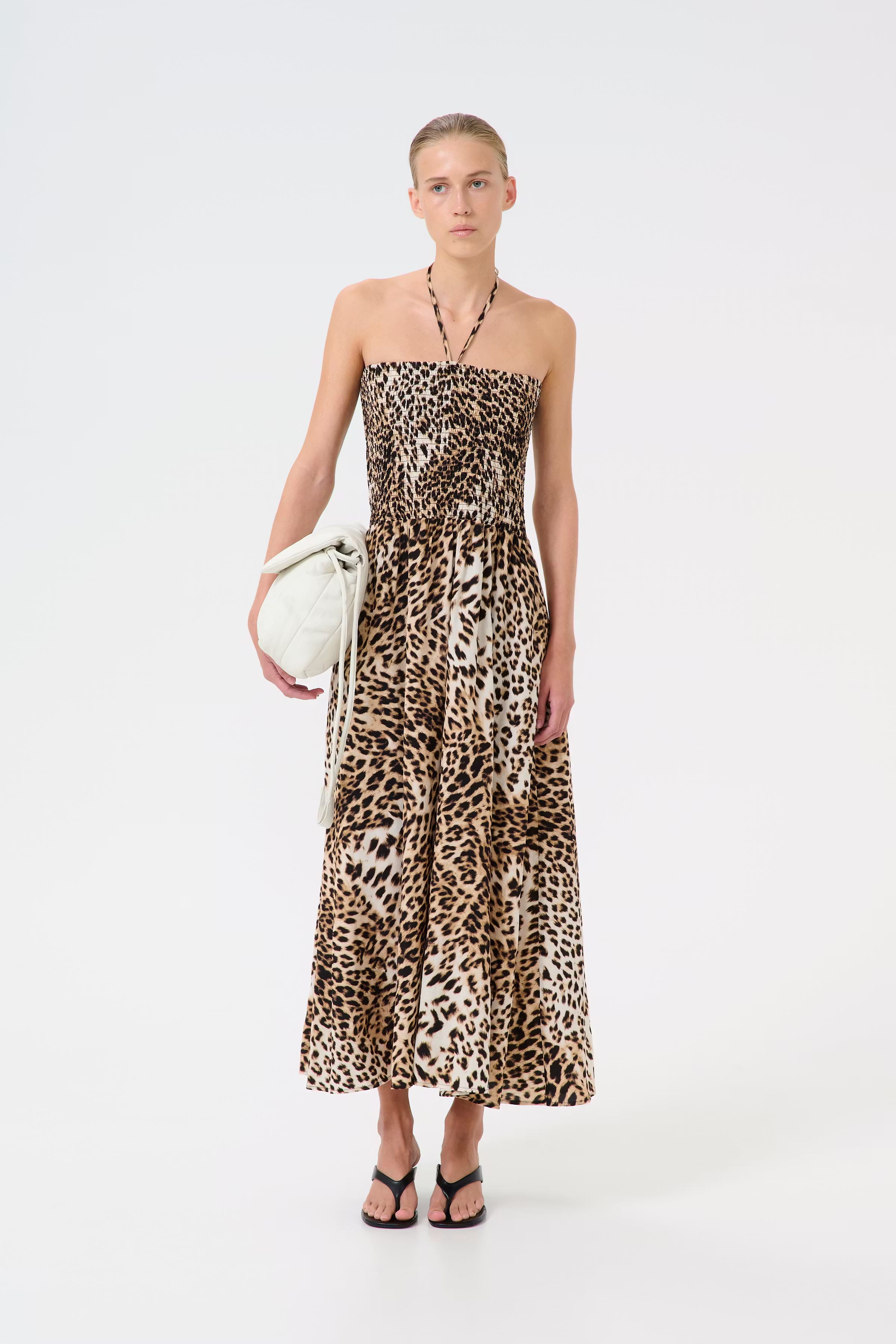 GZgeopa Dress LOOKBOOK FRONT 10910247-107683