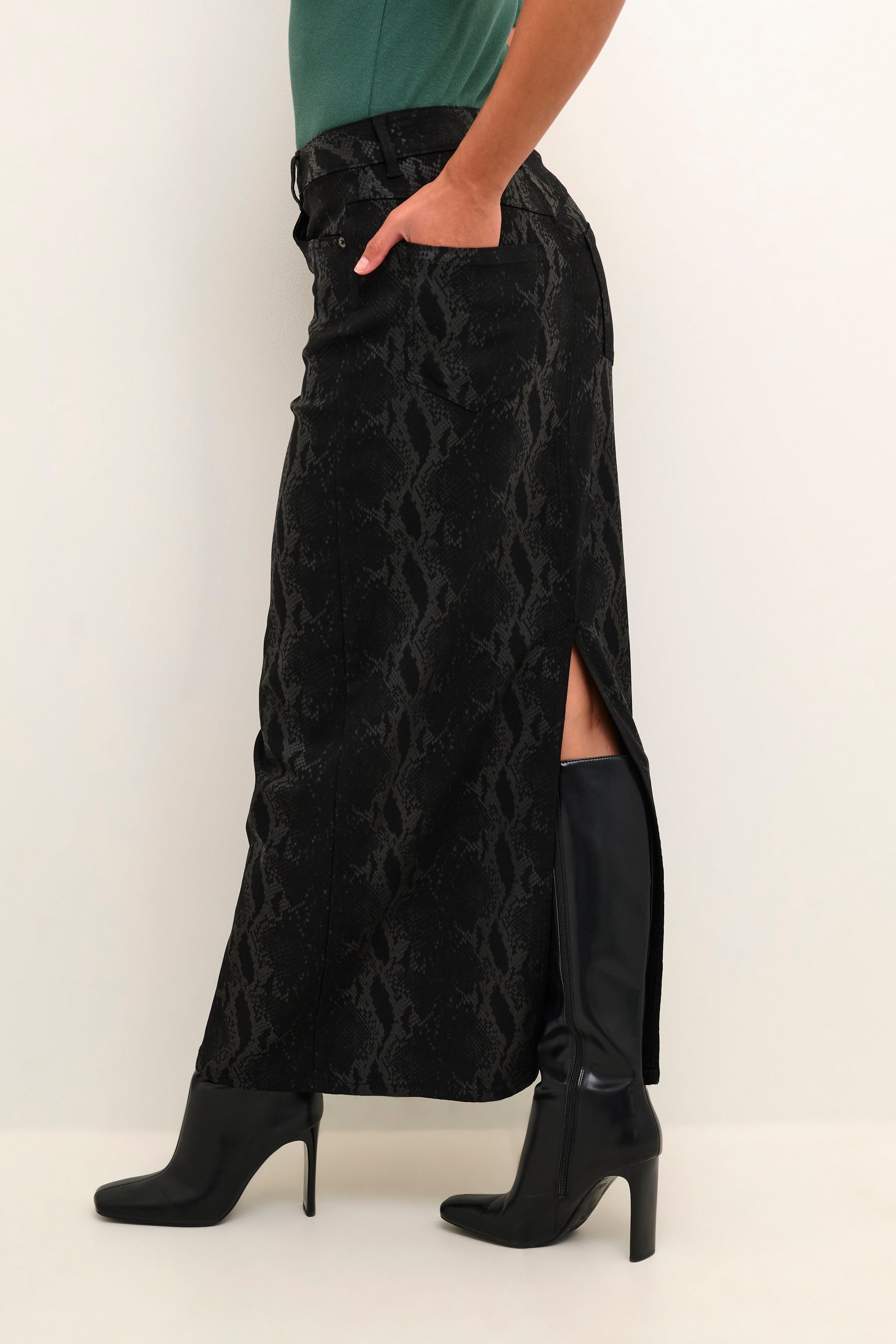 KAester Rock LOOKBOOK BACK 10509173-100121