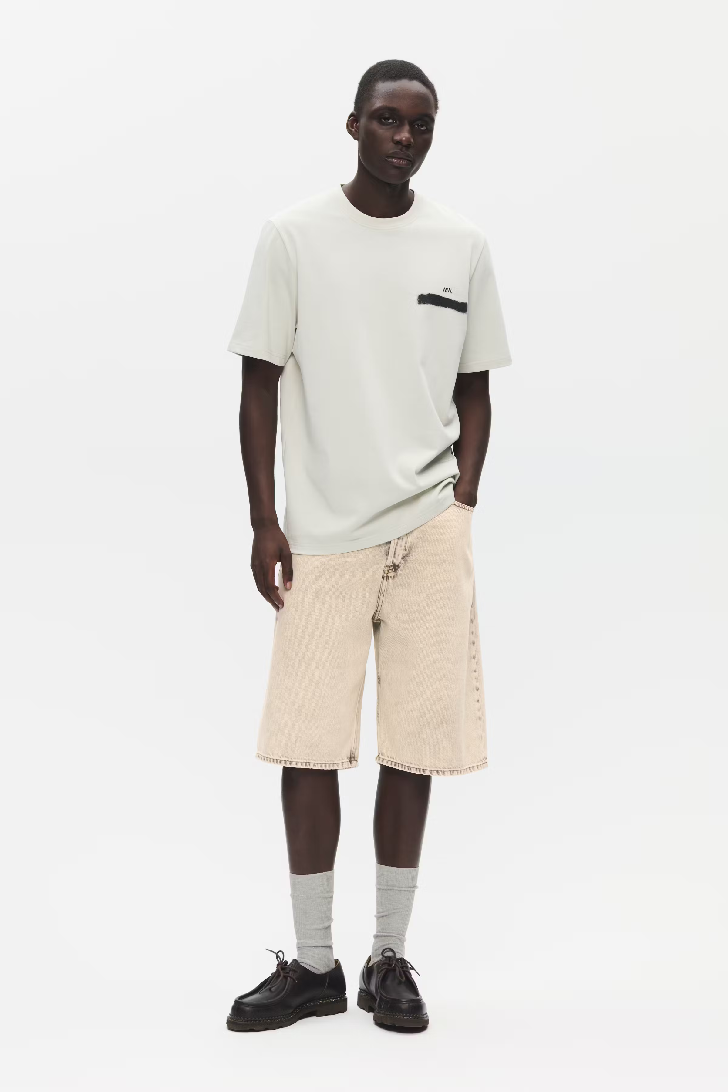 WWType 16 Jorts LOOKBOOK FRONT 30252023-304679