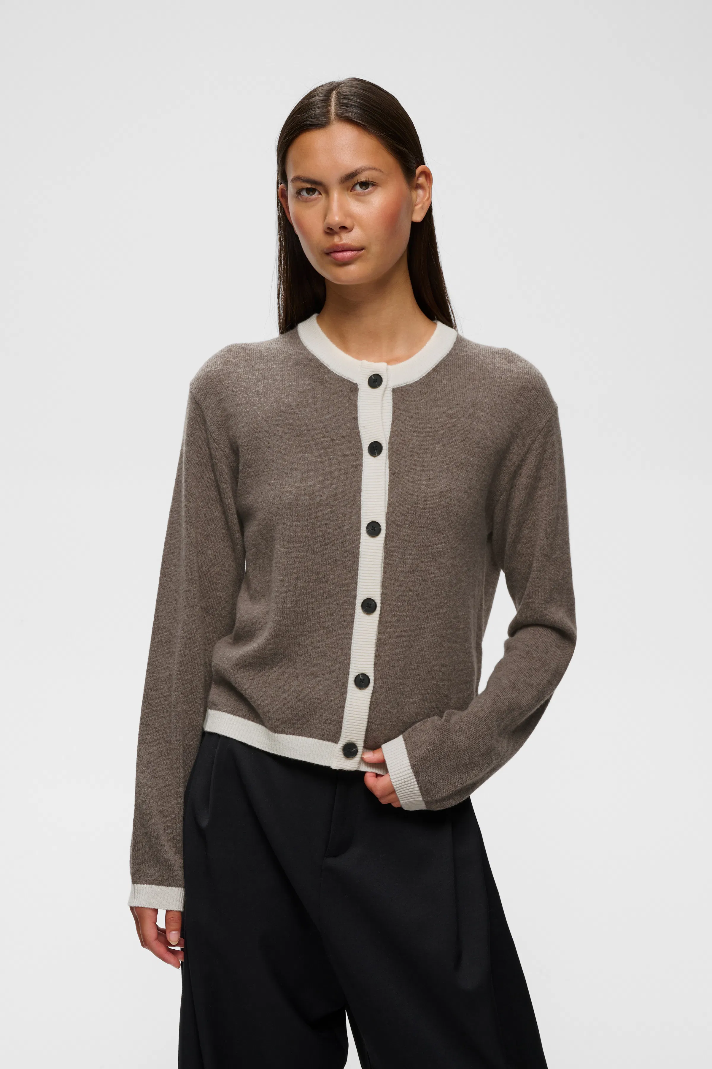 TALLYIW Cardigan LOOKBOOK FRONT 30113218-1911091