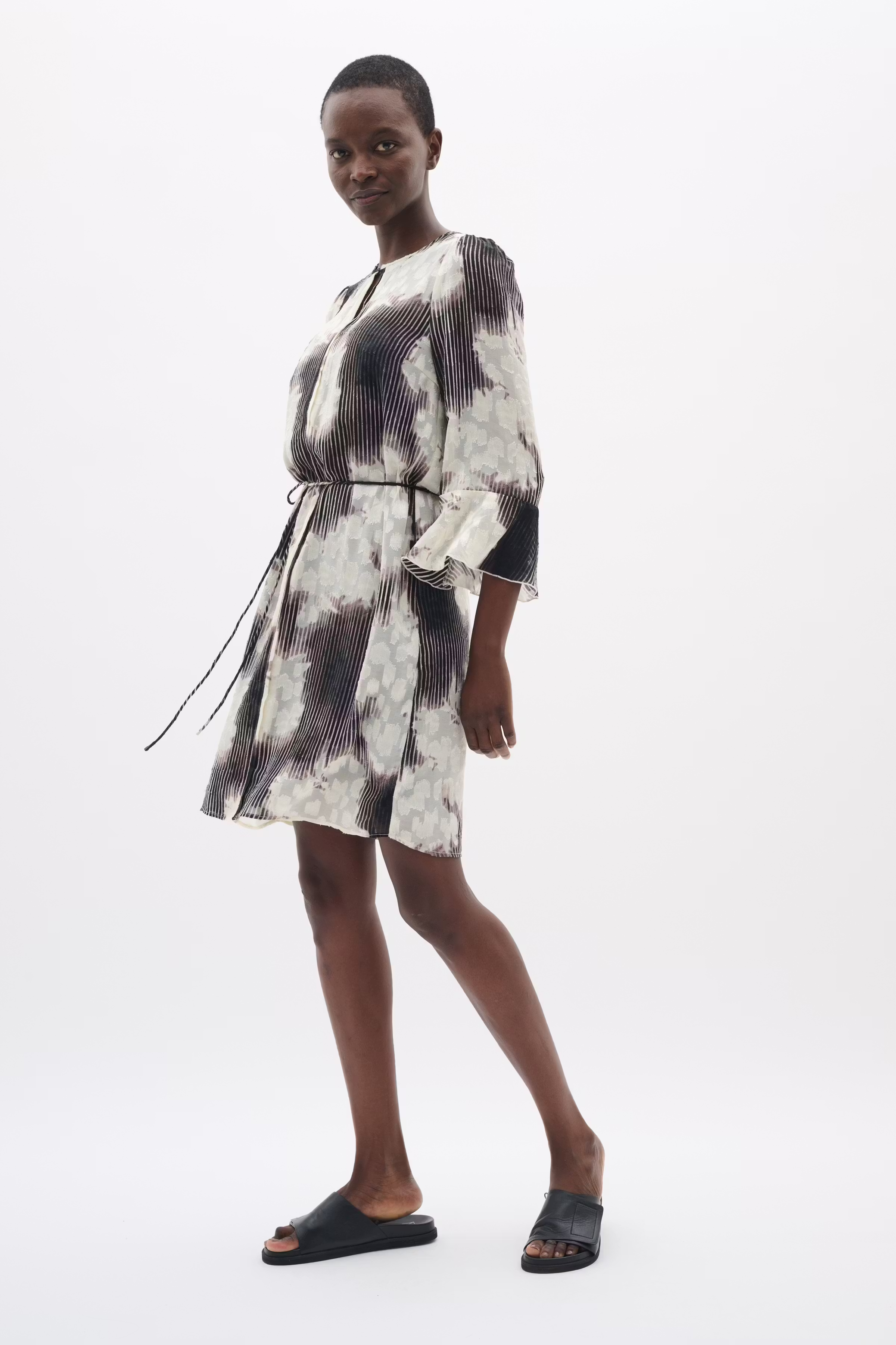 CielleIW Klänning LOOKBOOK FRONT 30110262-303573