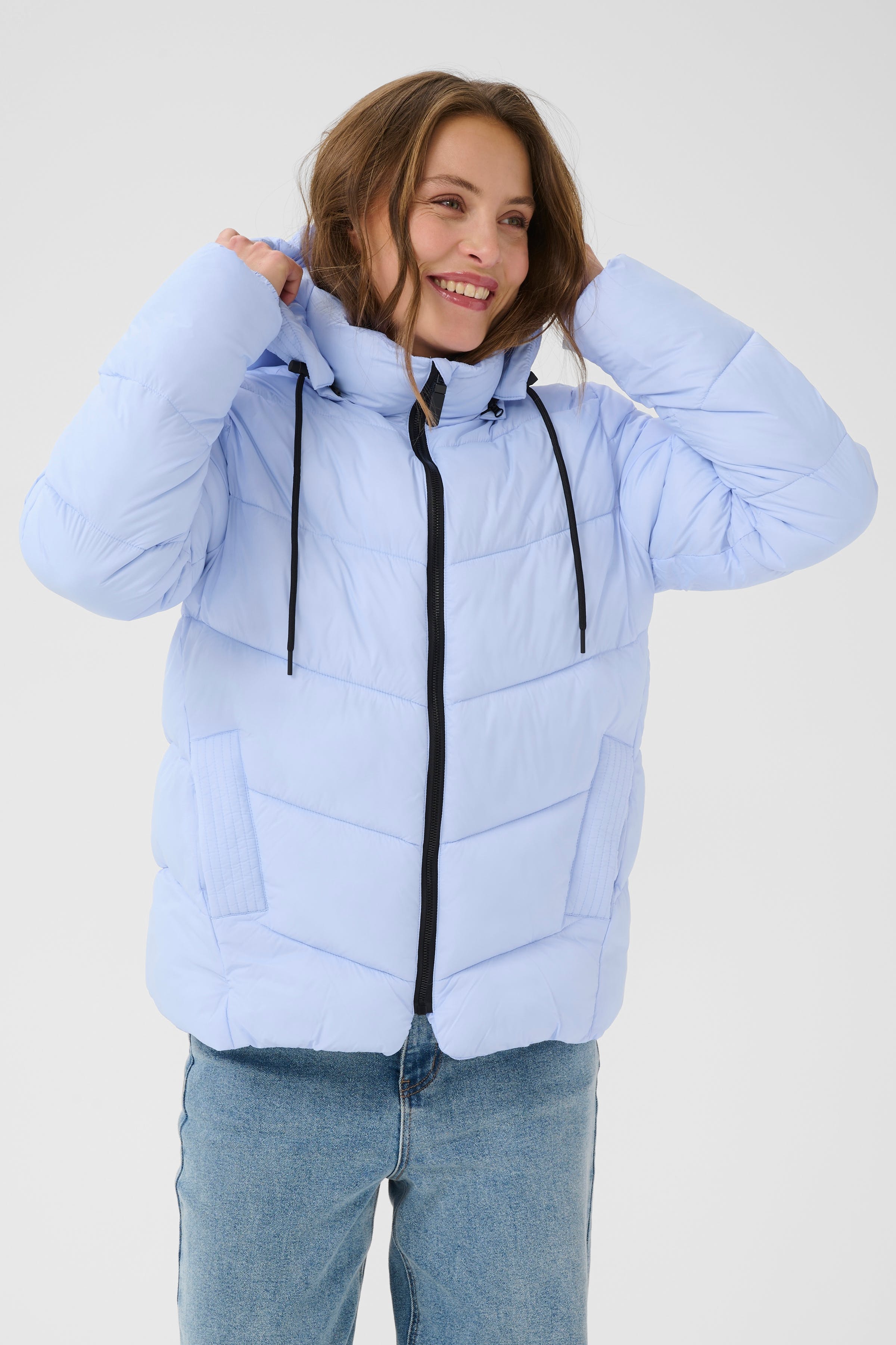 KAsusanne Jakke LOOKBOOK FRONT 10508811-154031