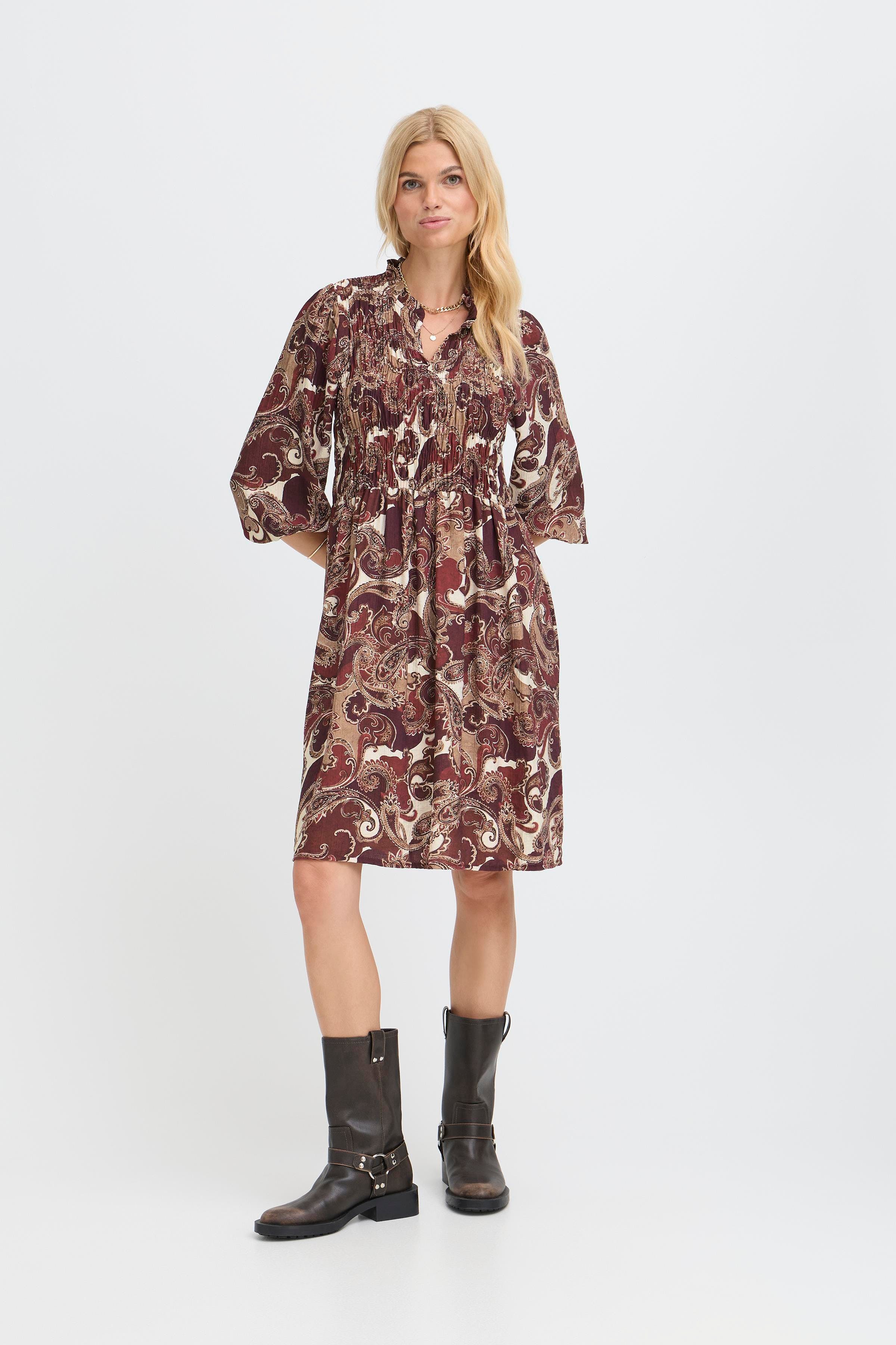 SBGOHAR Kjole LOOKBOOK FRONT 22101060-191724