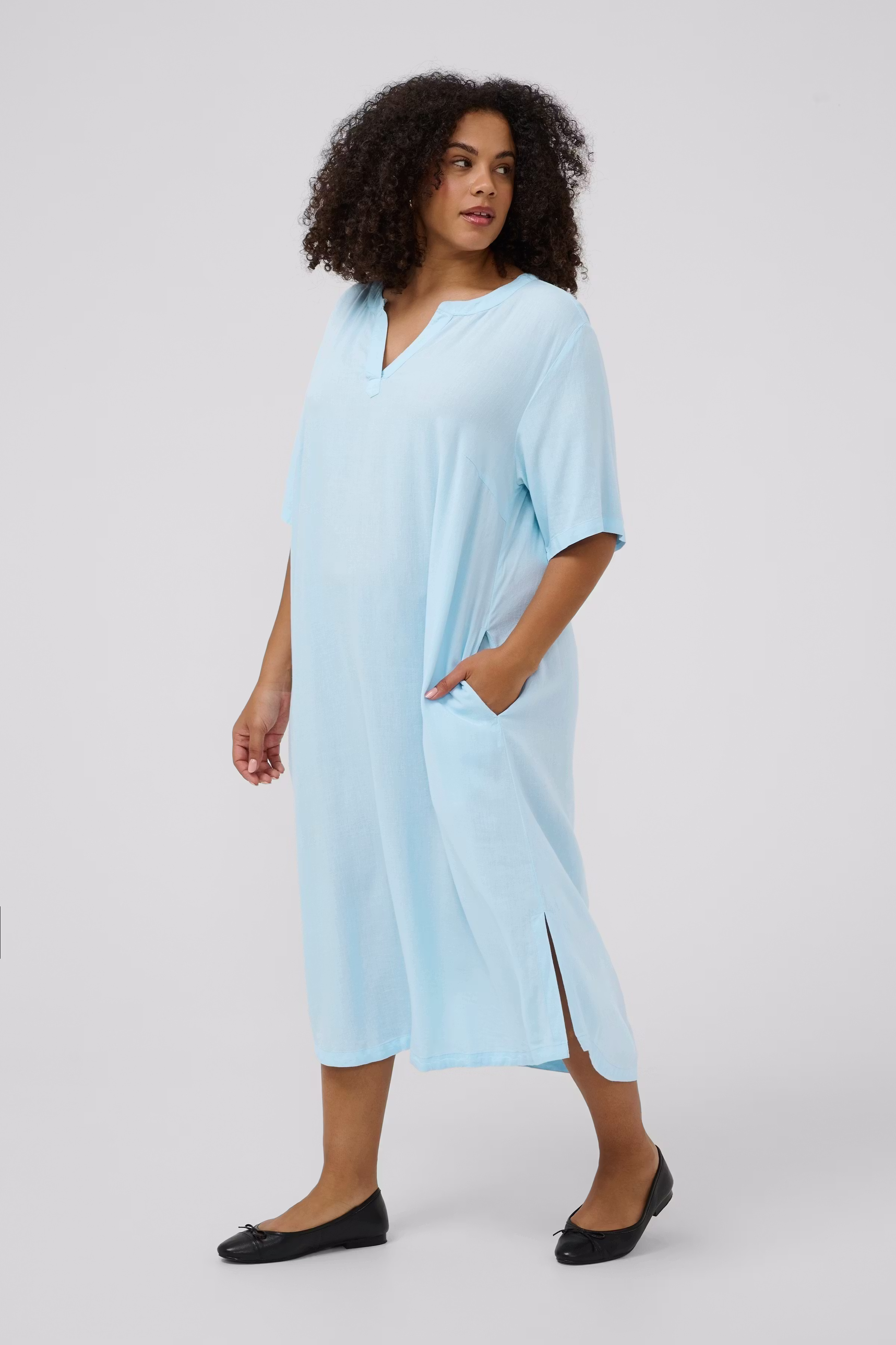 KCmille Kleid LOOKBOOK FRONT 10582218-144005