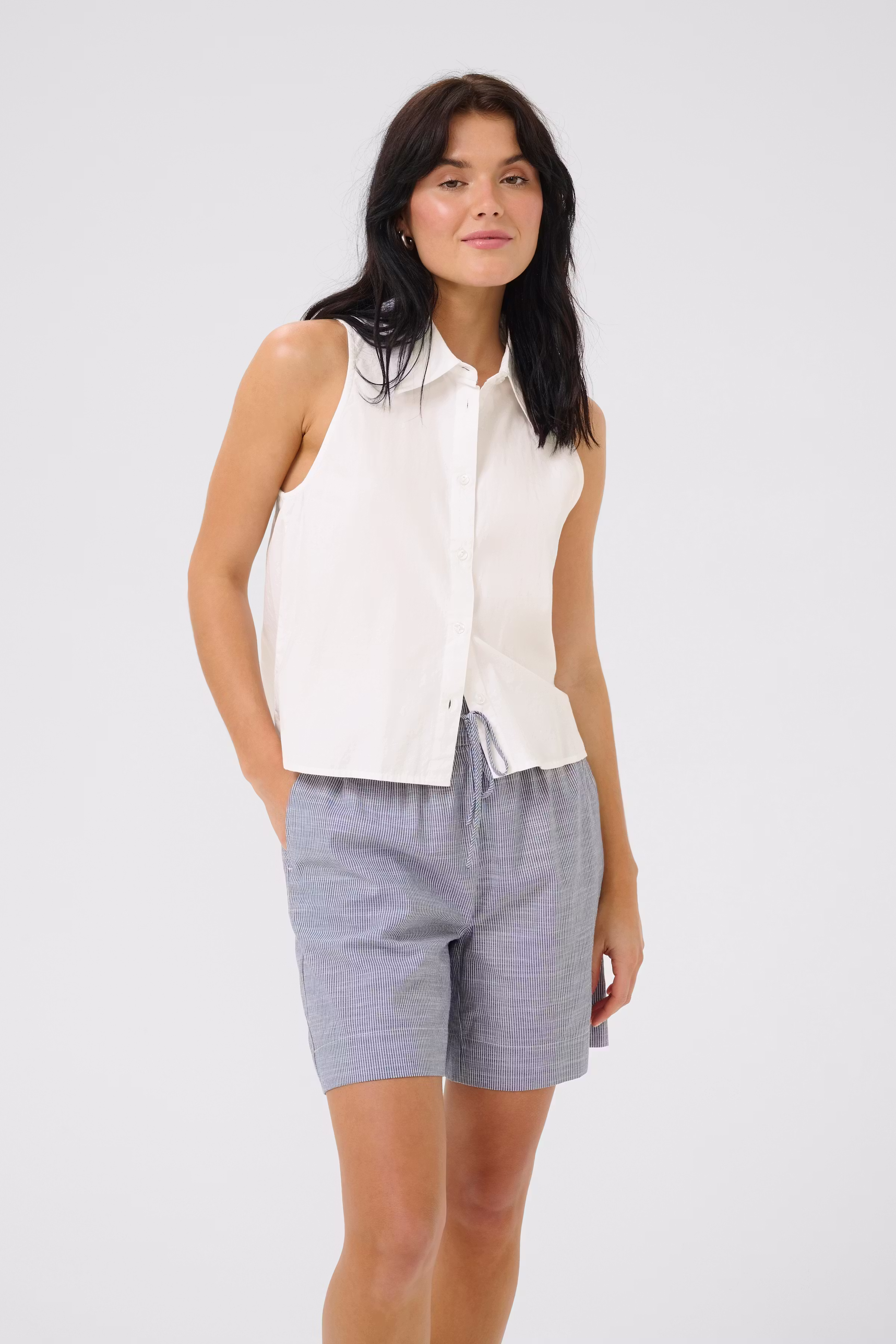 SunnMW Top LOOKBOOK FRONT 10705149-110601