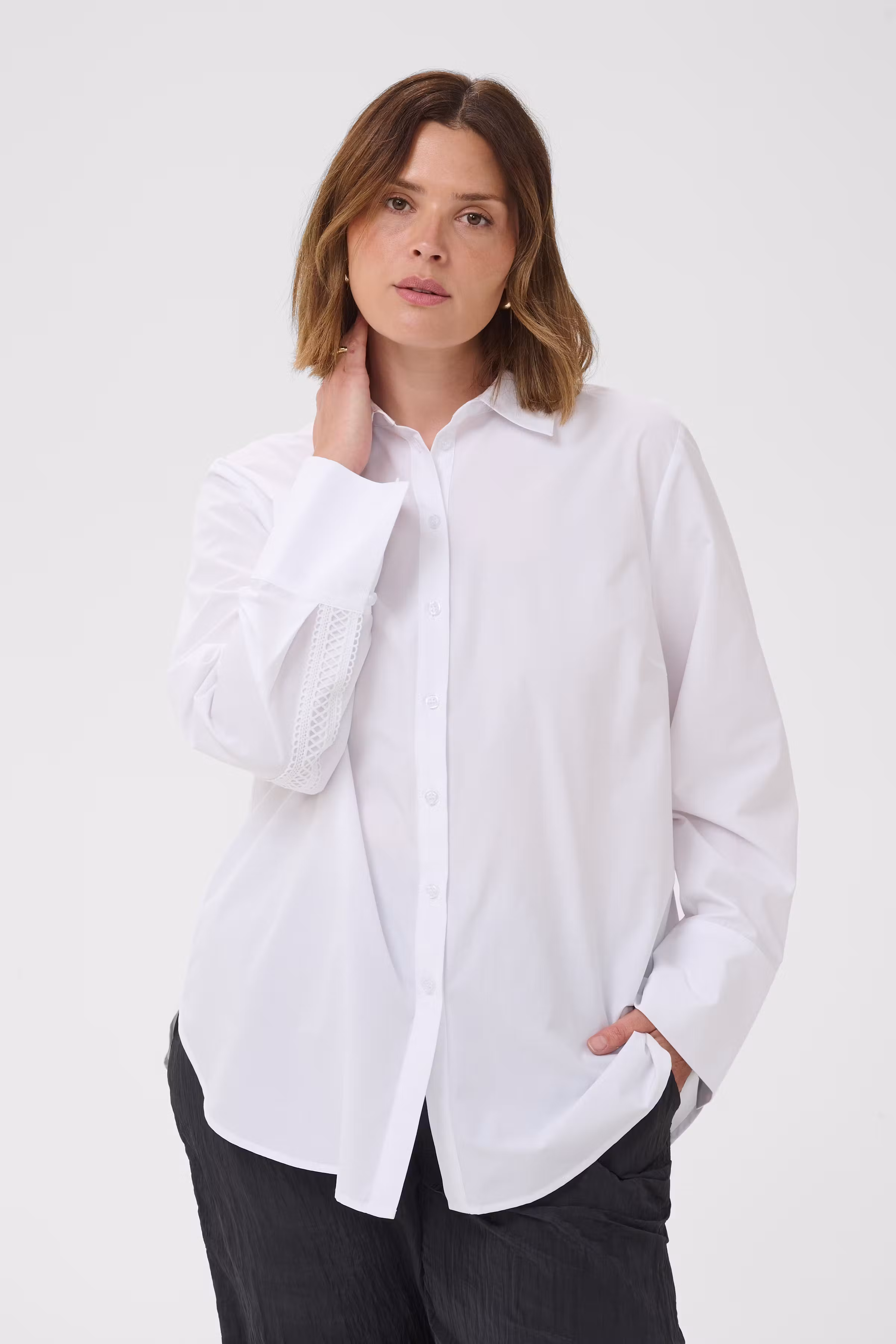 KCkika Skjorta LOOKBOOK FRONT 10584431-110601