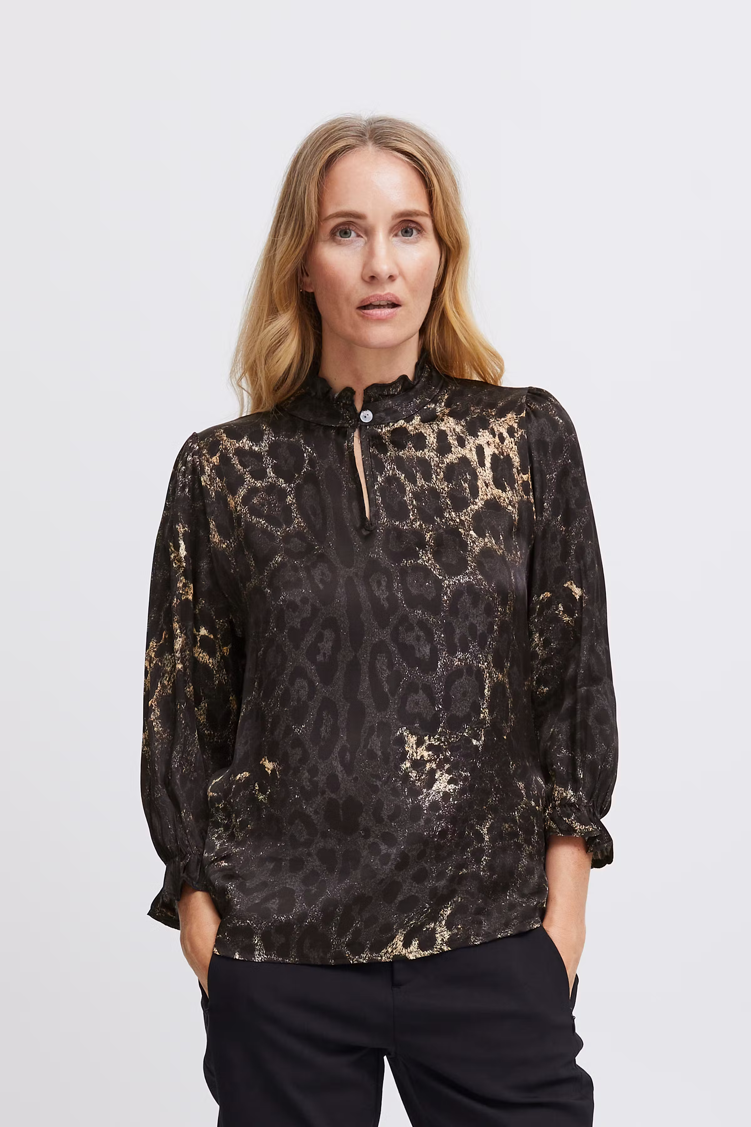 FXDALANI Bluse LOOKBOOK FRONT 20614572-200740