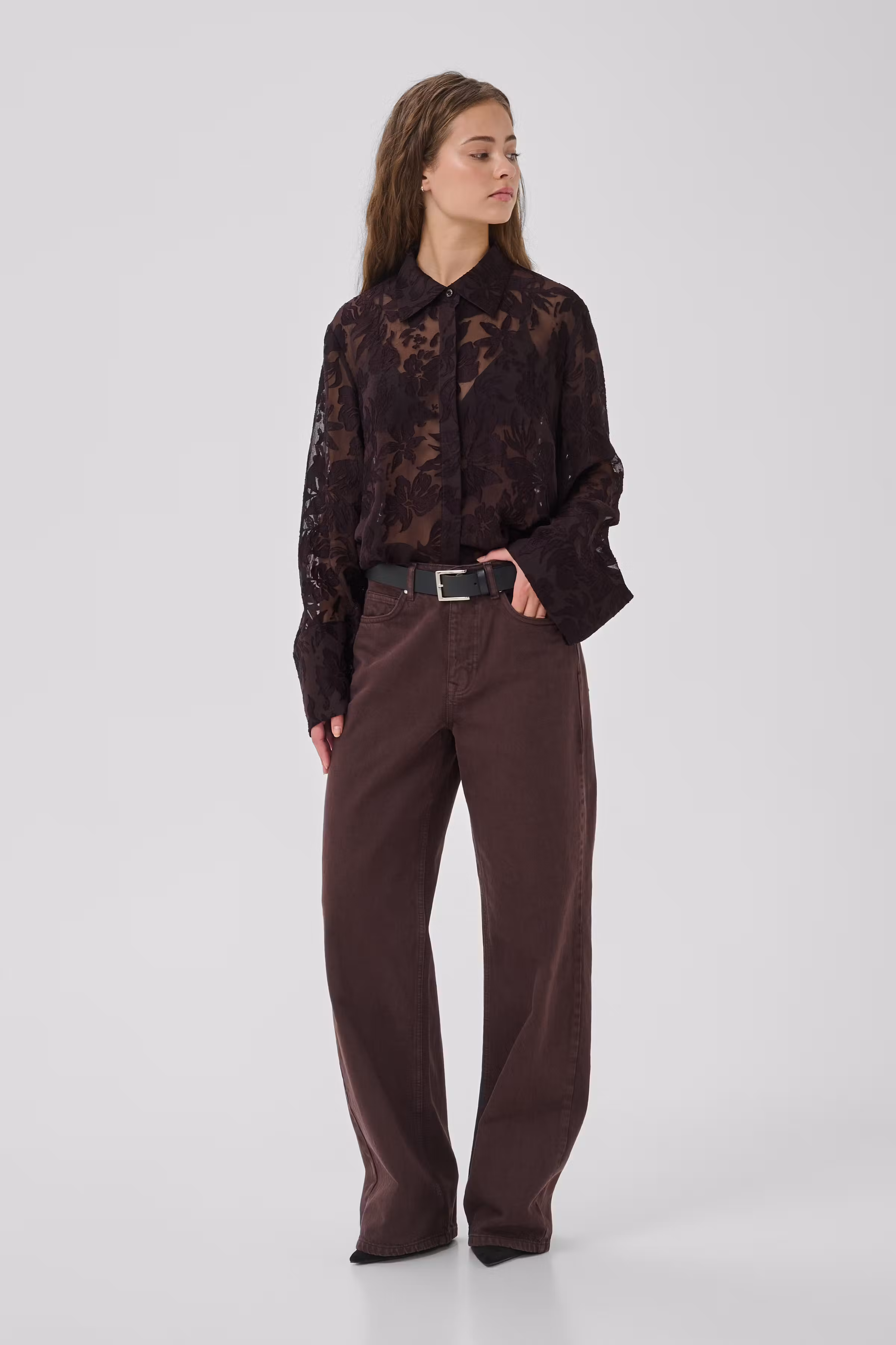 MWEnya Spitzenbluse LOOKBOOK FRONT 10705752-1000133