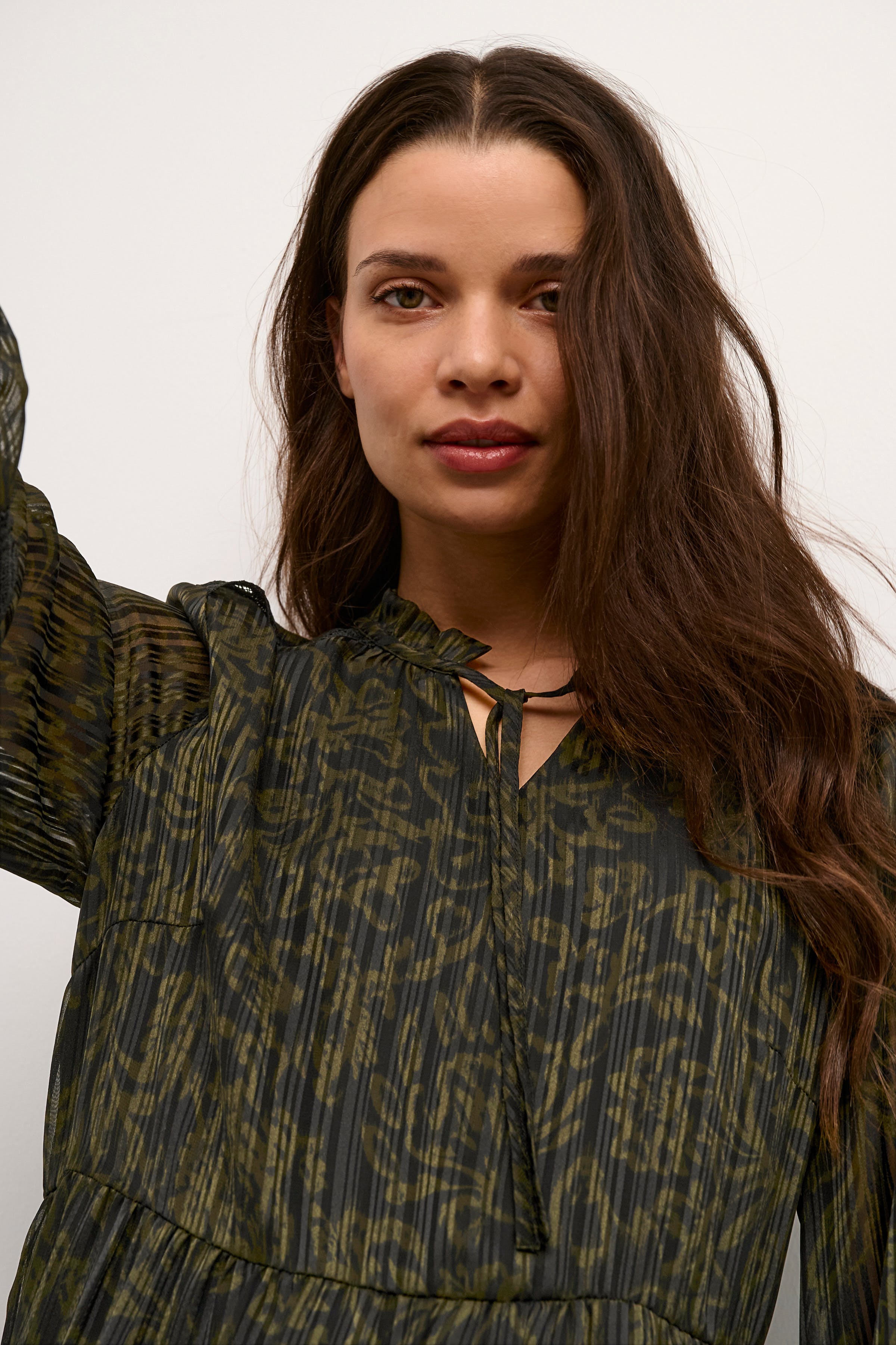 KAinga Kleid LOOKBOOK DETAIL 10507978-104996