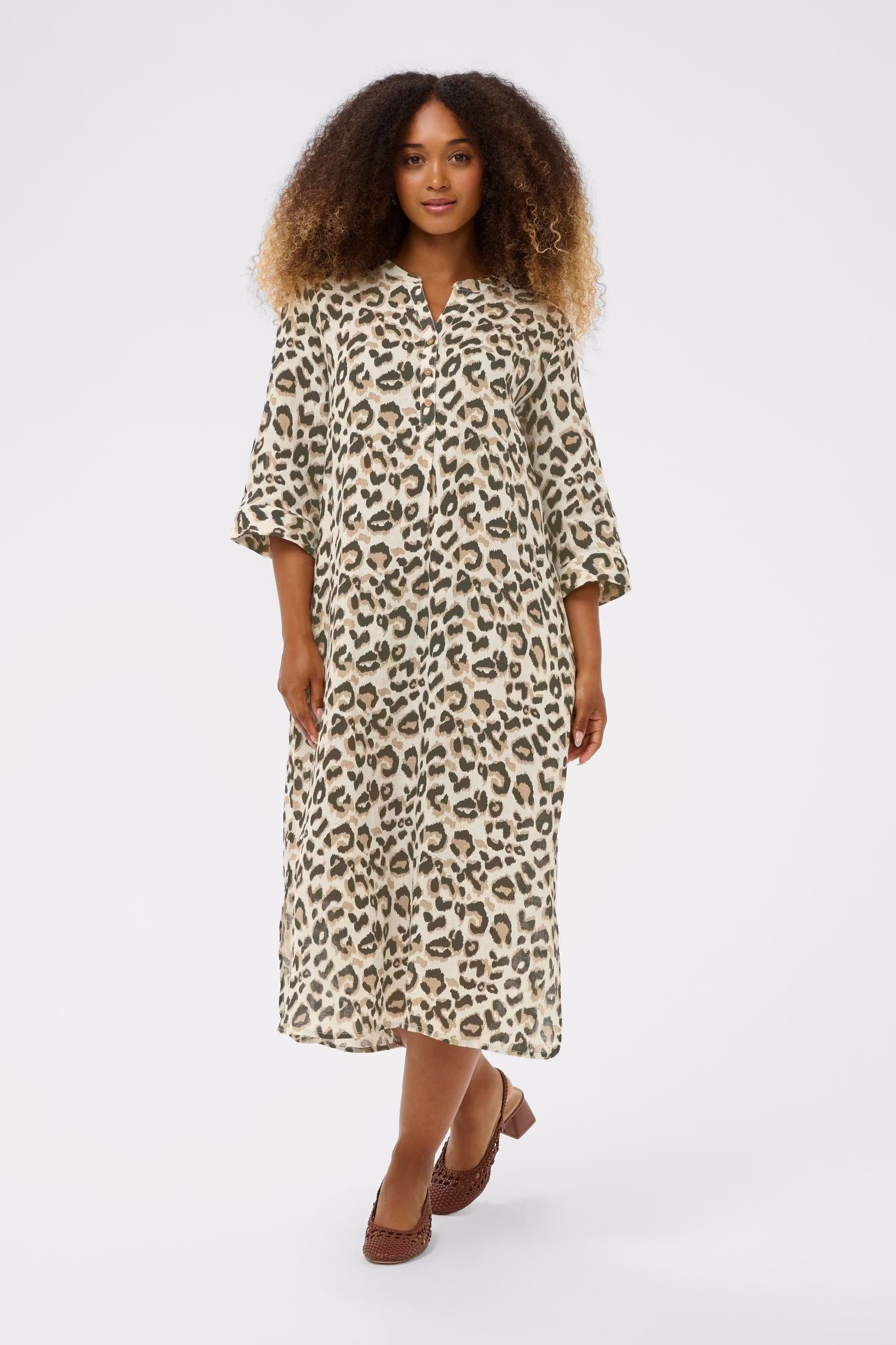 CRBellis Linne klänning LOOKBOOK FRONT 10611577-107352