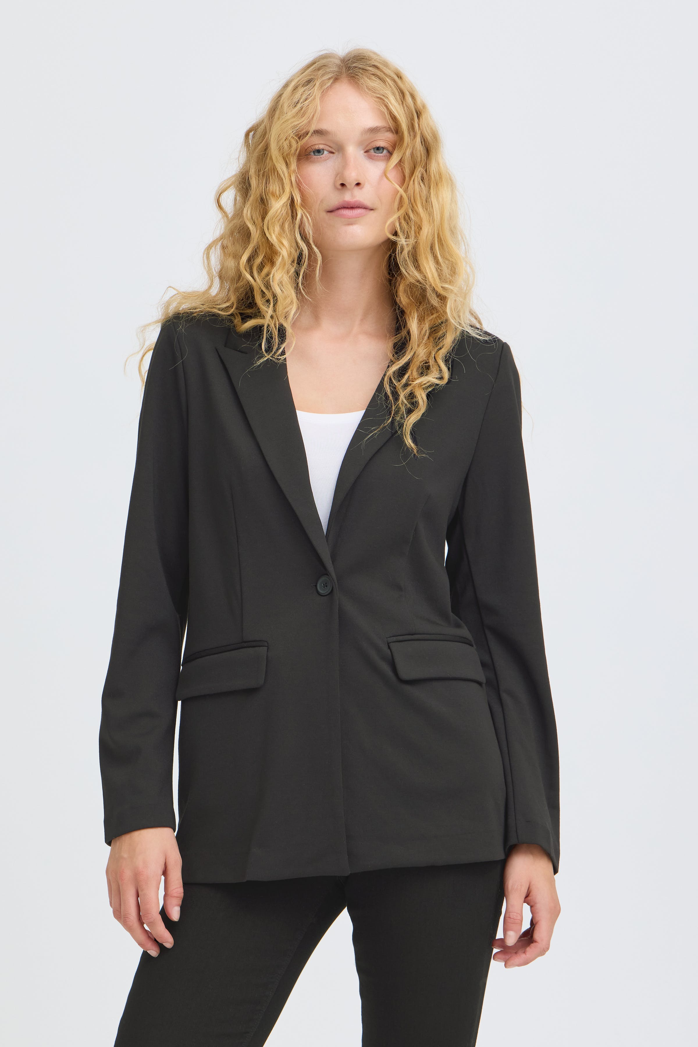 BYRIZETTA Blazer LOOKBOOK FRONT 20812846-200451