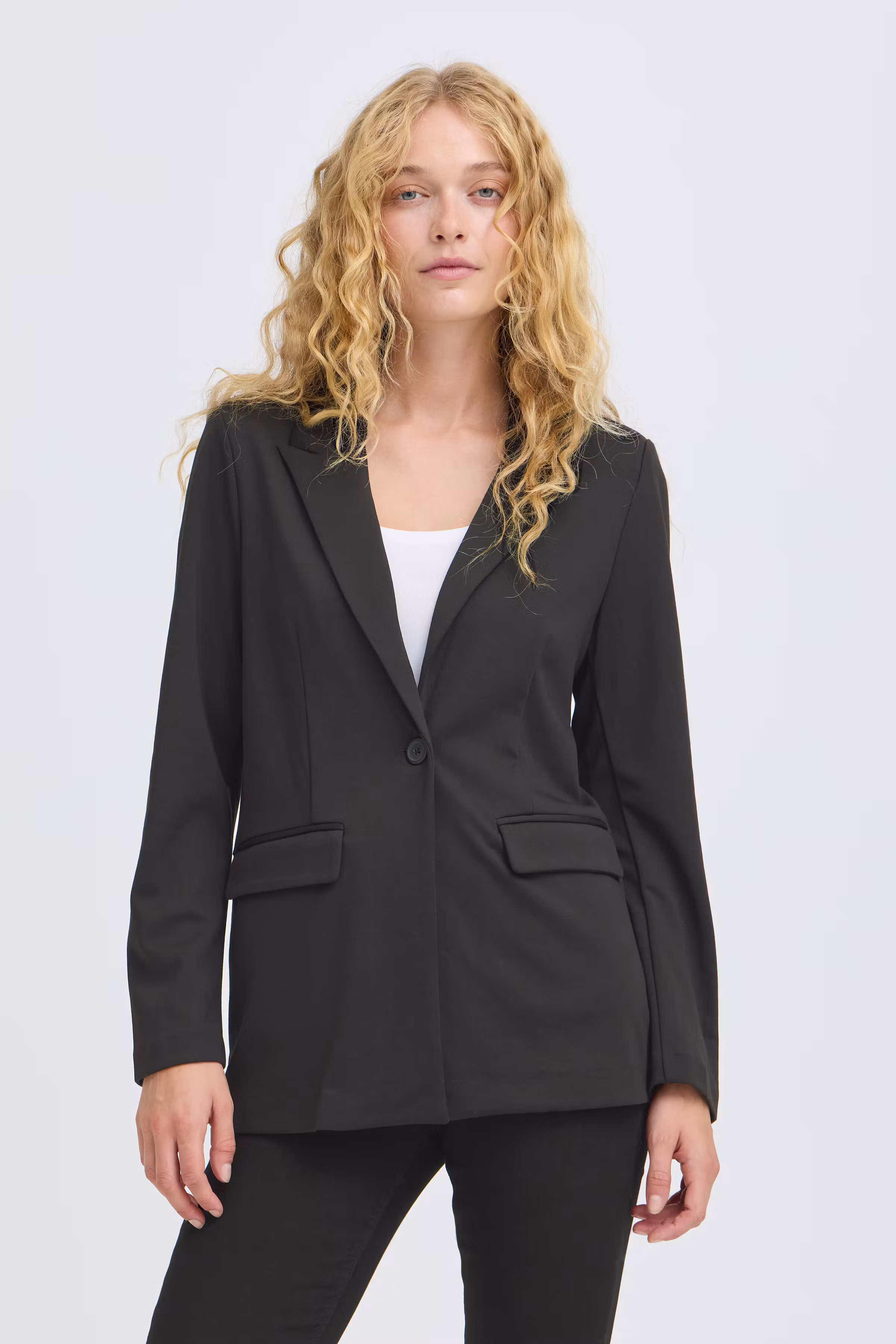 BYRIZETTA Blazer LOOKBOOK FRONT 20812846-200451
