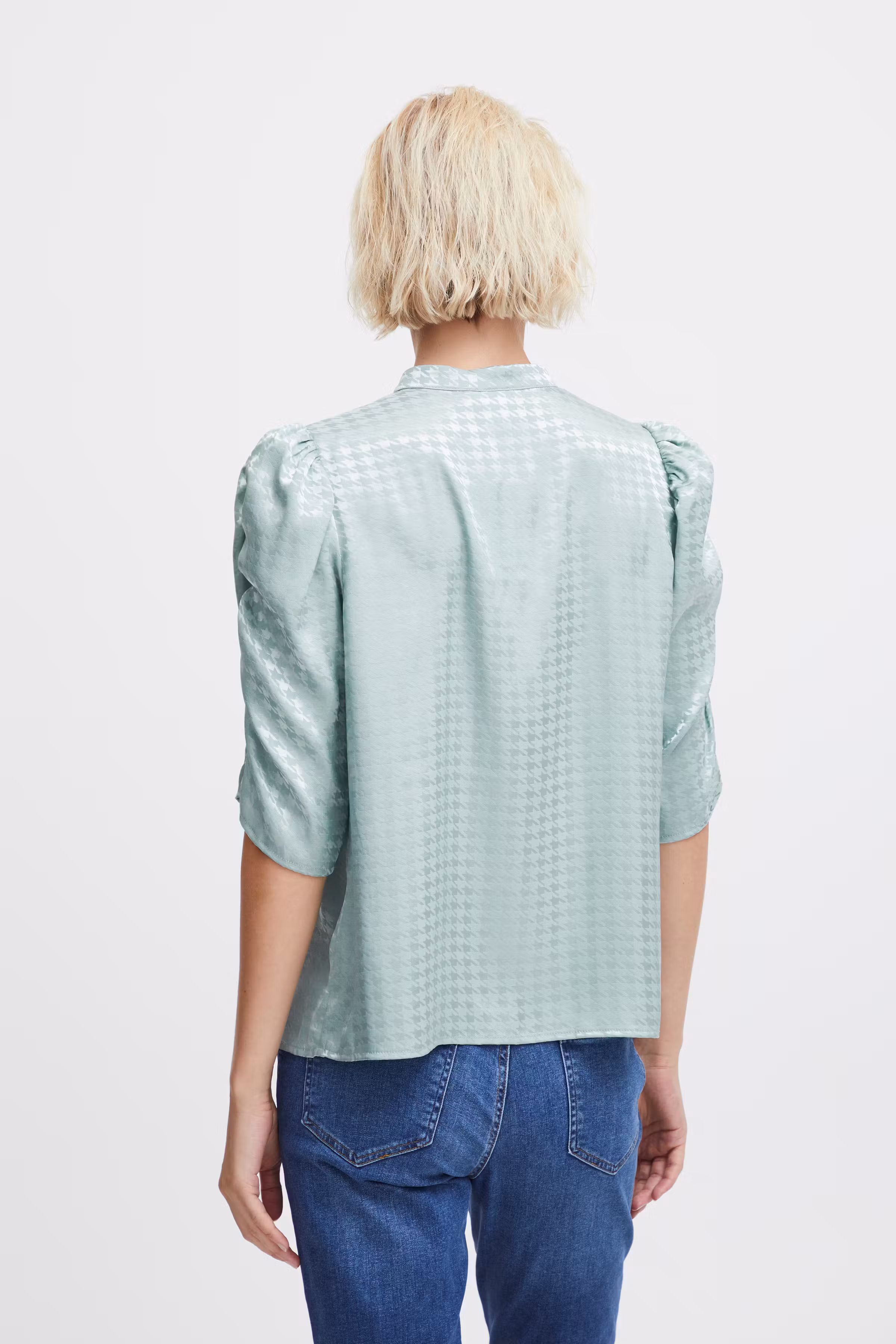 IXKASHI Blus LOOKBOOK BACK 20121099-164404