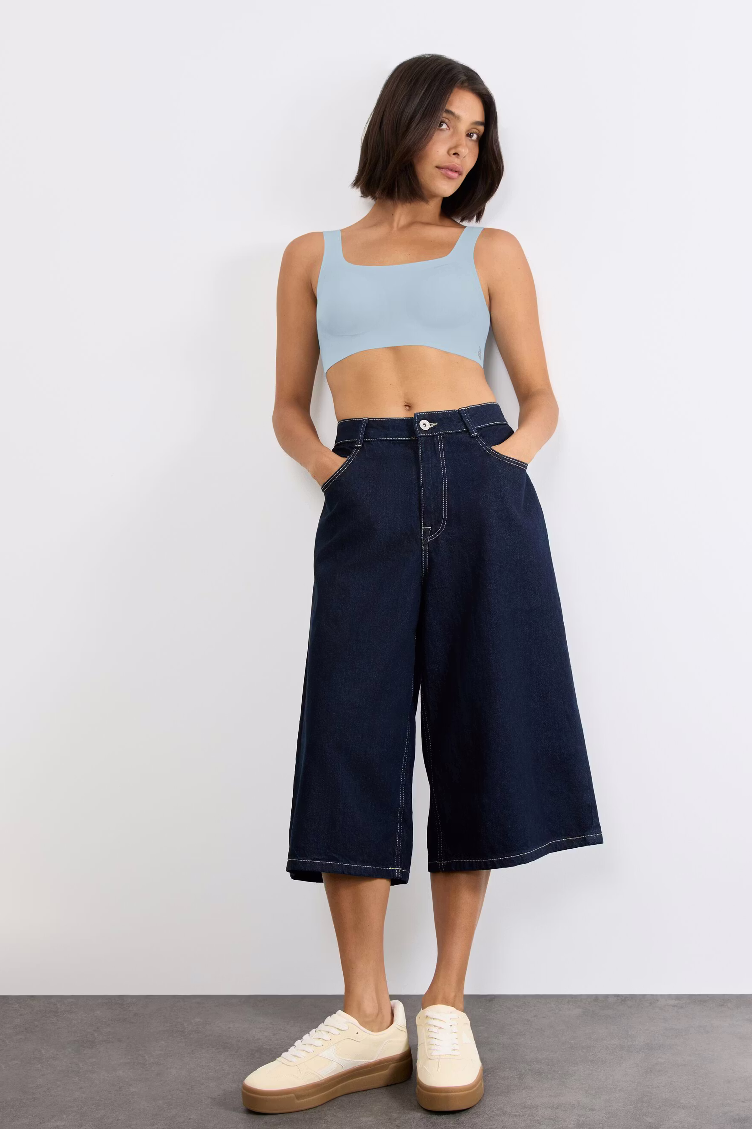 sloggiZERO-Feel BH LOOKBOOK FRONT 40551603-400909