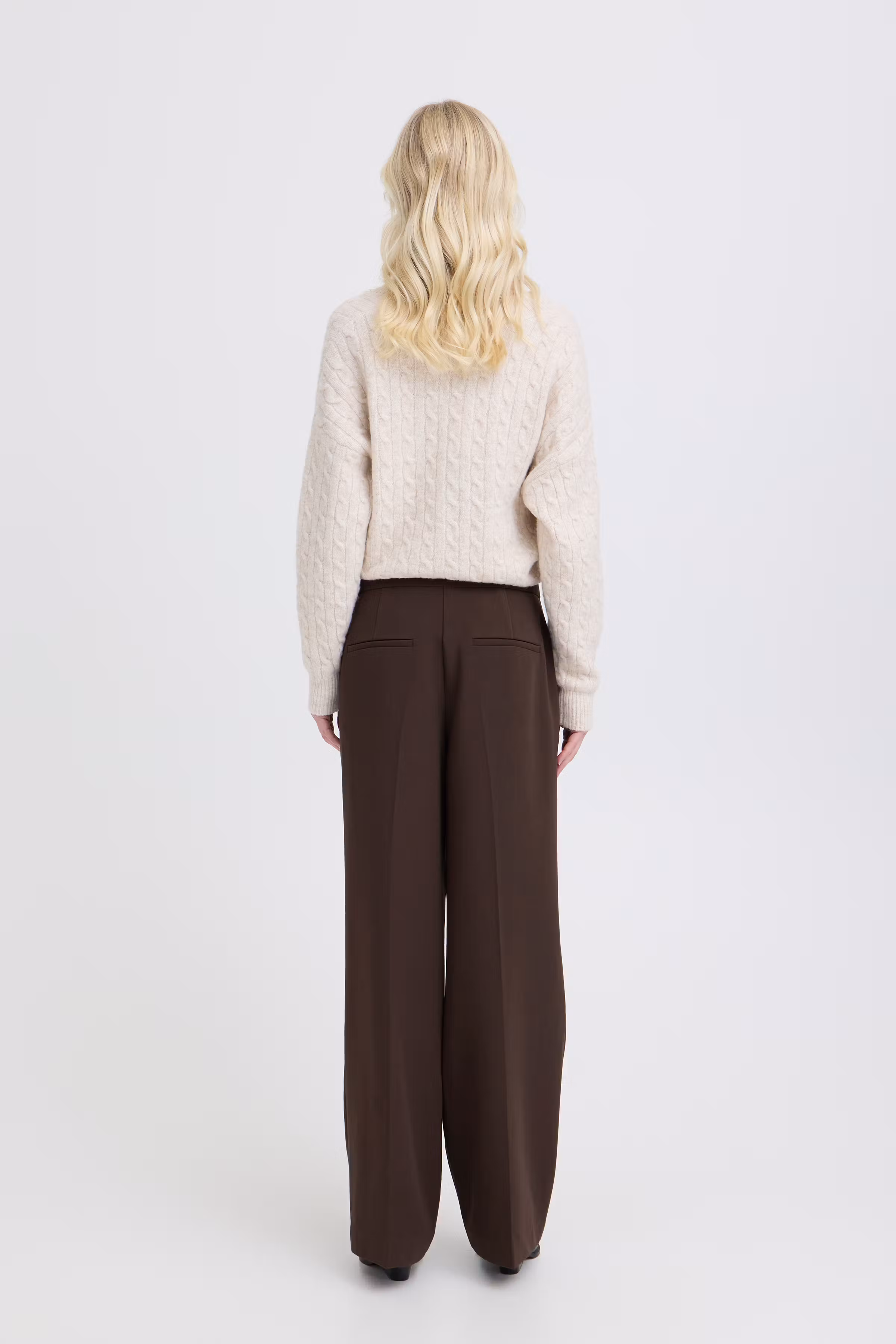BYEARL Hose LOOKBOOK BACK 20819470-191016