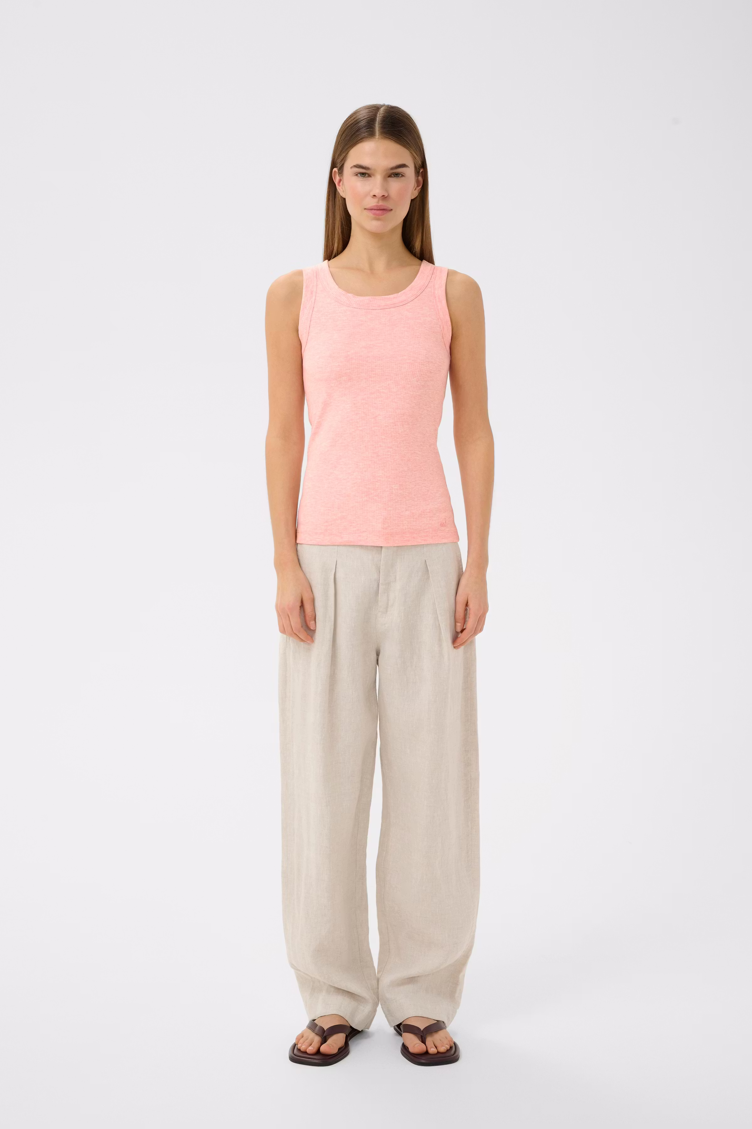 DagnaIW Top LOOKBOOK FRONT 30106863-1419111