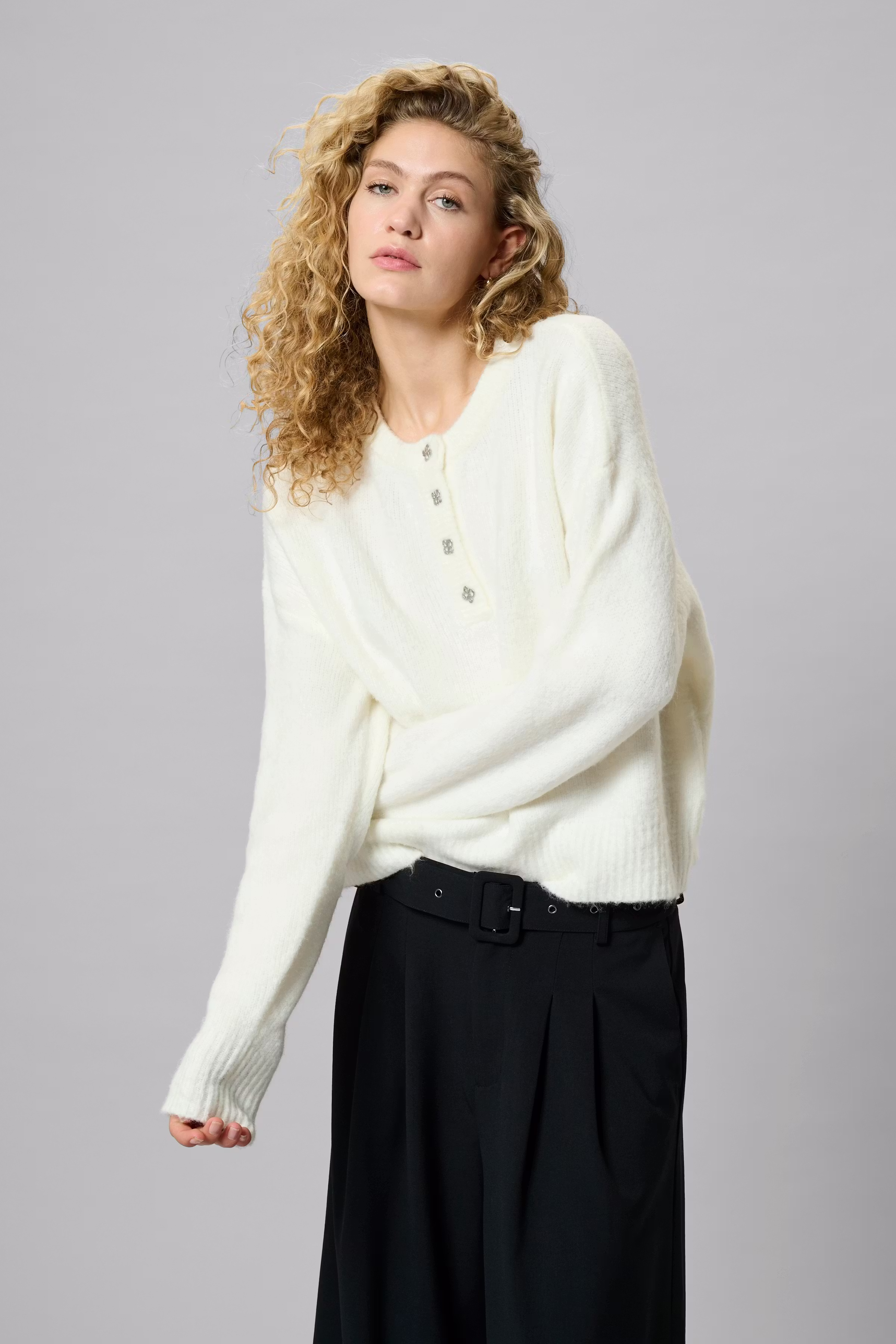 MWEllie Pullover LOOKBOOK FRONT 10705357-110602