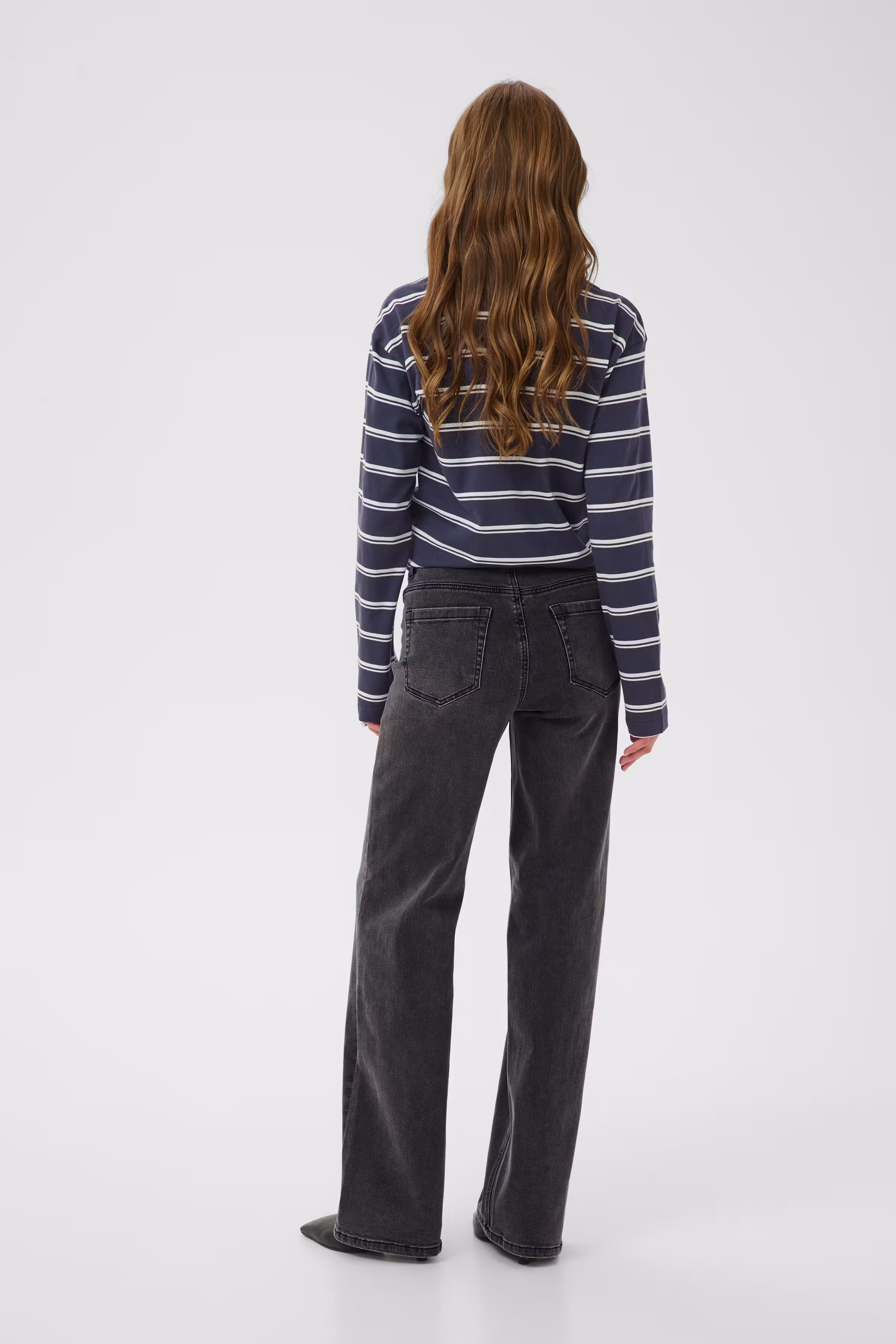 KAbrook Wide Jeans LOOKBOOK BACK 10510722-108531