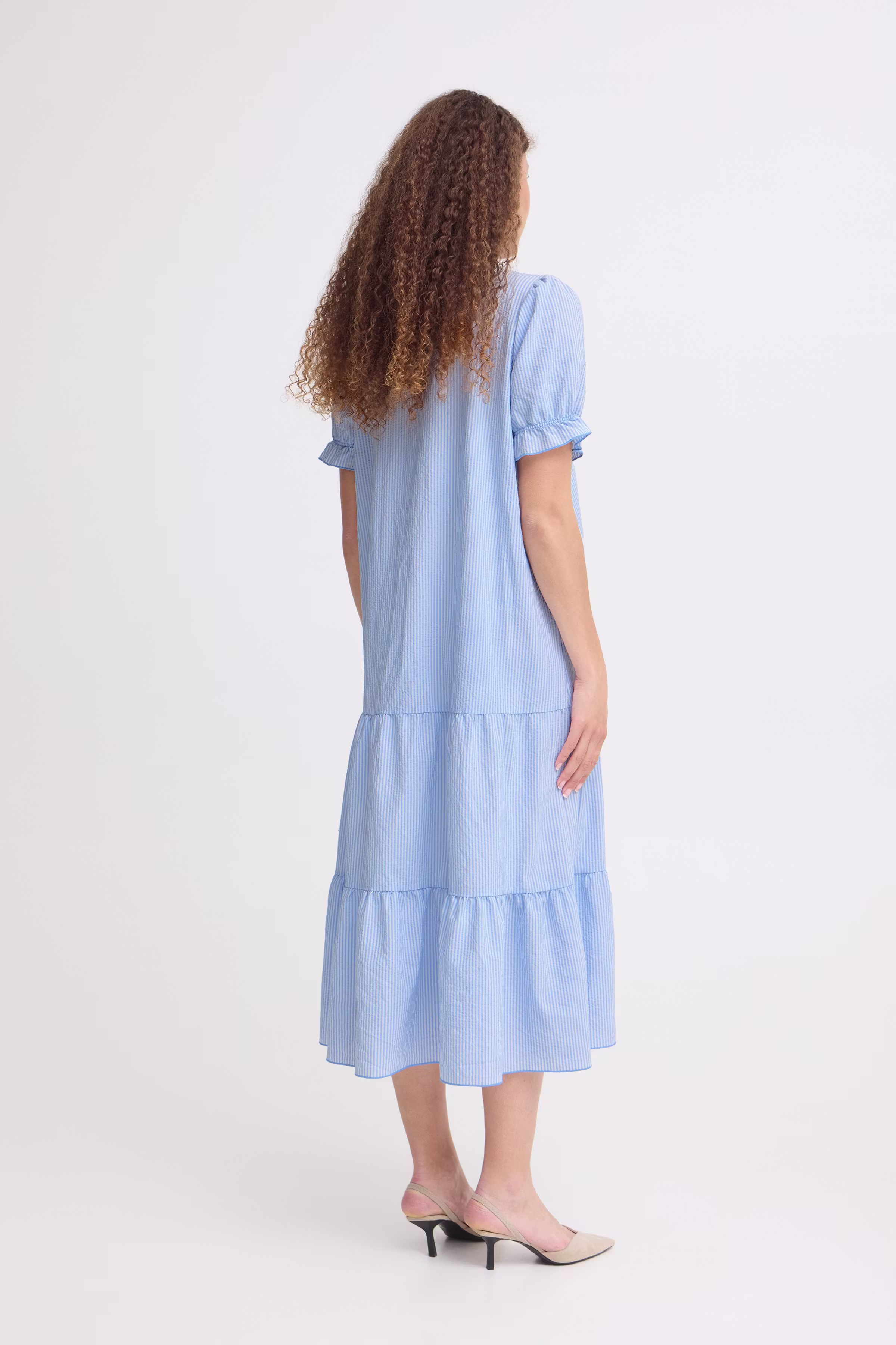 SBXGABIE Klänning LOOKBOOK BACK 22101201-164029
