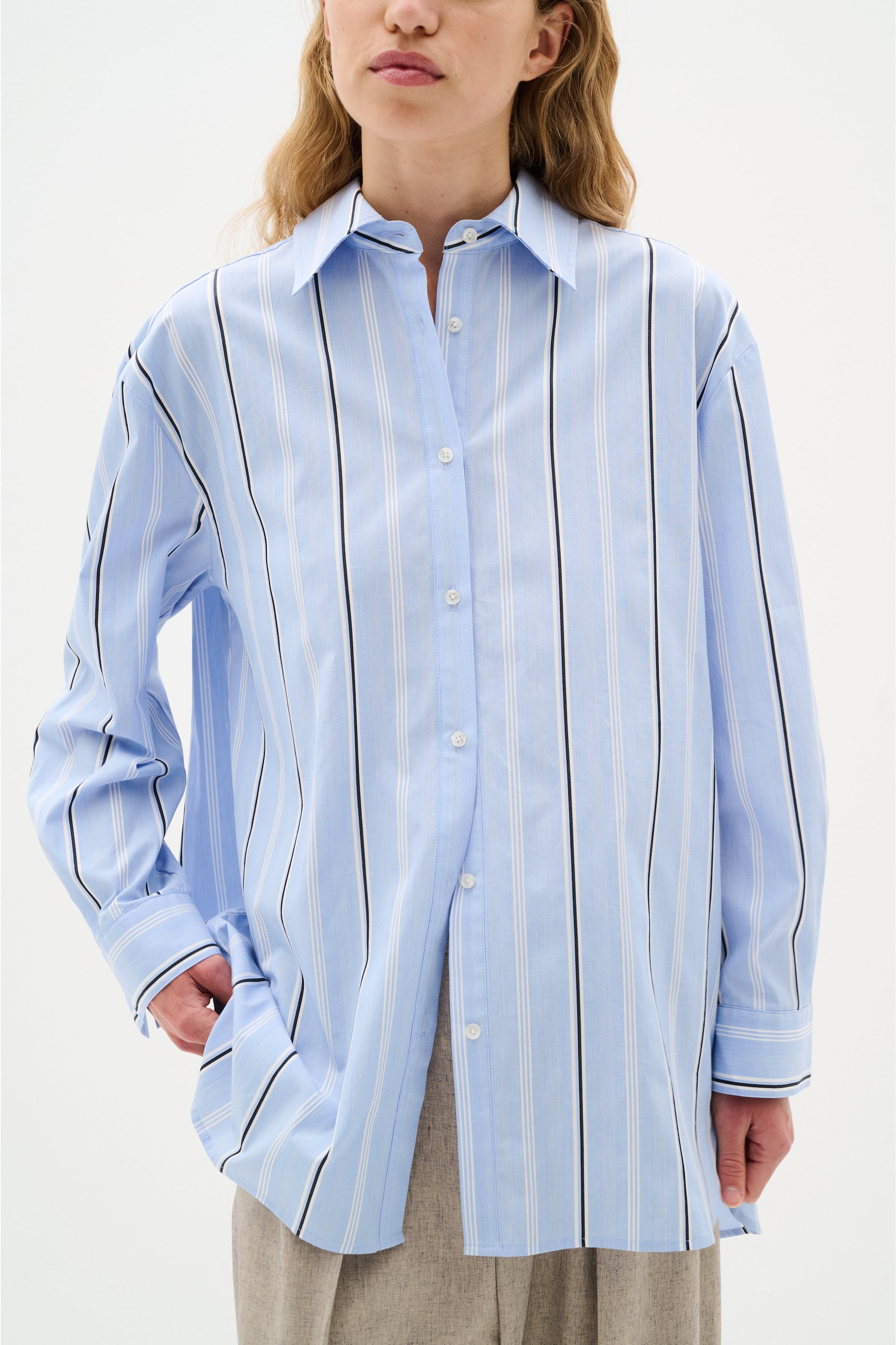 SonjahIW LOOKBOOK FRONT 30110276-154031