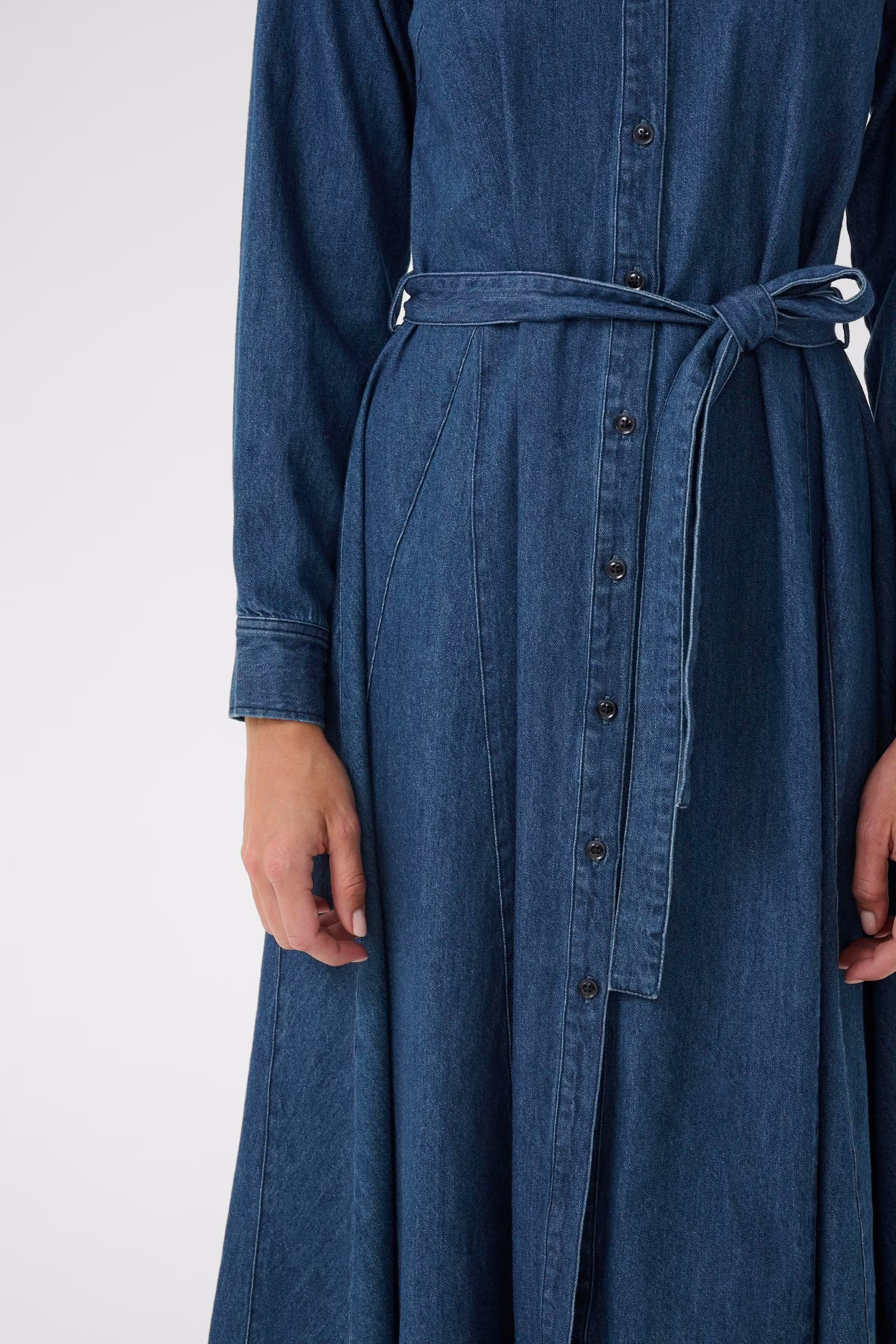 EsilyasPW Jeansklänning LOOKBOOK DETAIL 30309963-300157