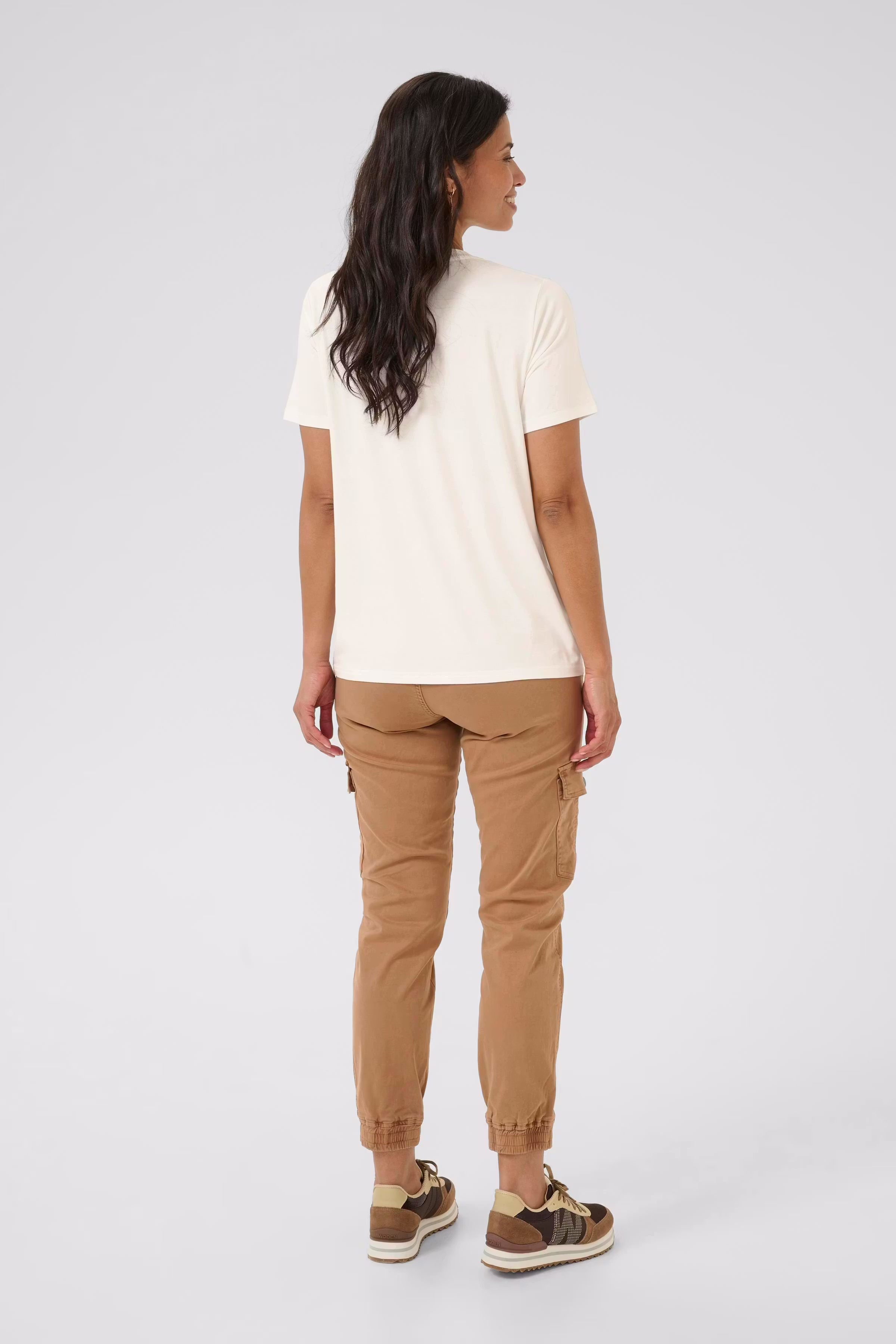 BPleona T-shirt LOOKBOOK BACK 40200018-110602