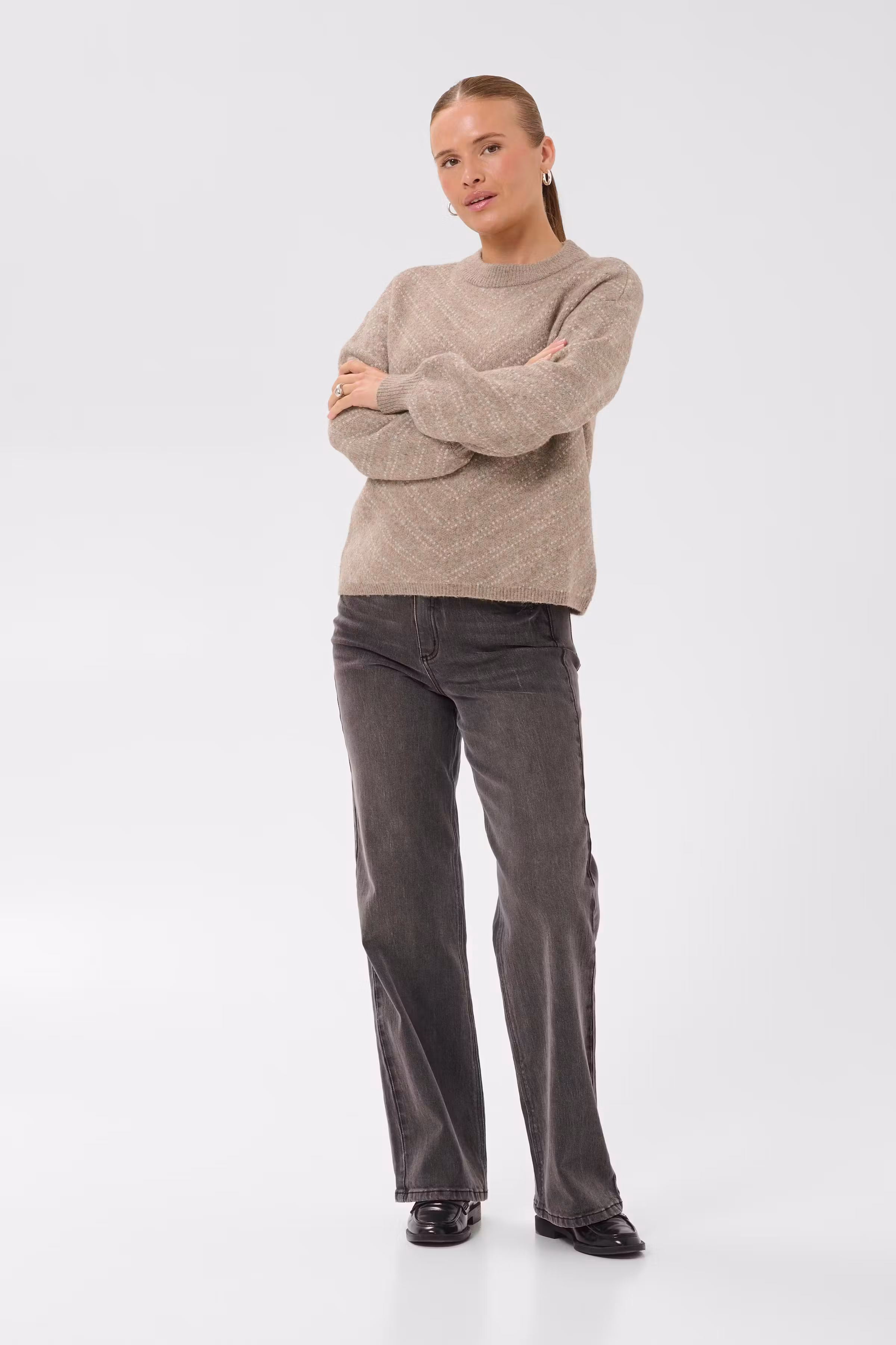 KAhillery Pullover LOOKBOOK FRONT 10512562-1000116