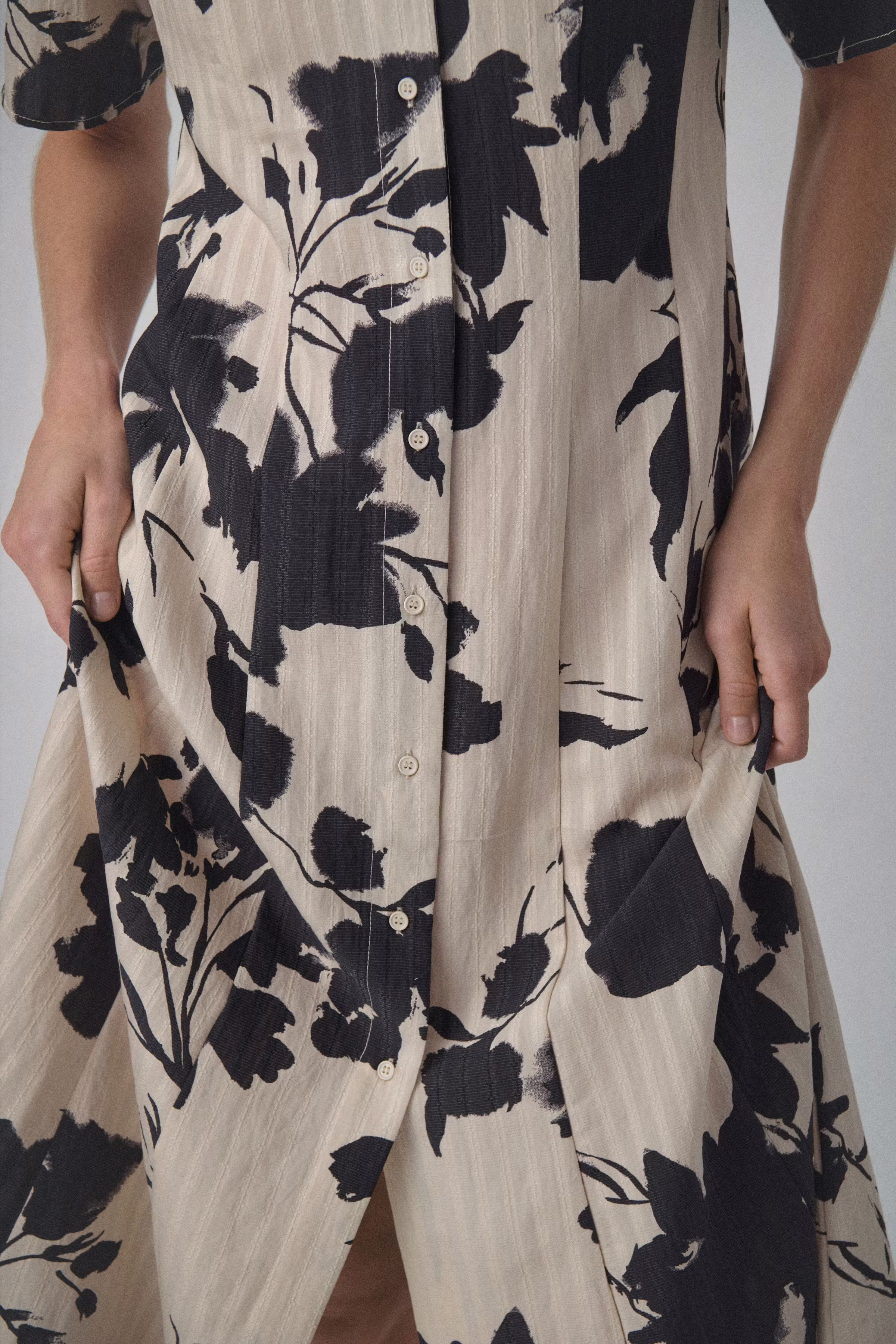 SLDaria Kleid LOCATION NONE 30408427-303944