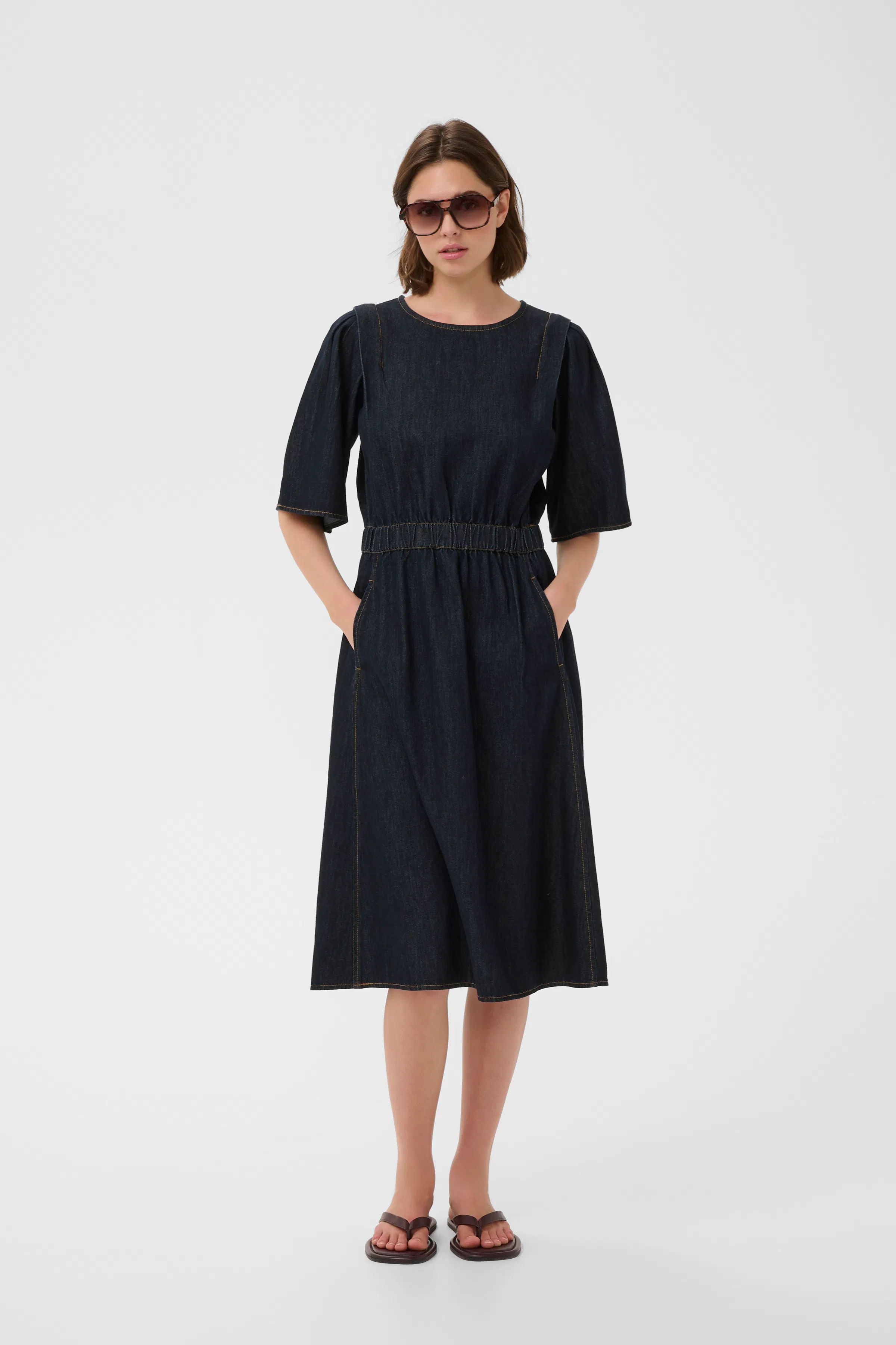 GLENNIW Kjole LOOKBOOK FRONT 30112607-194118