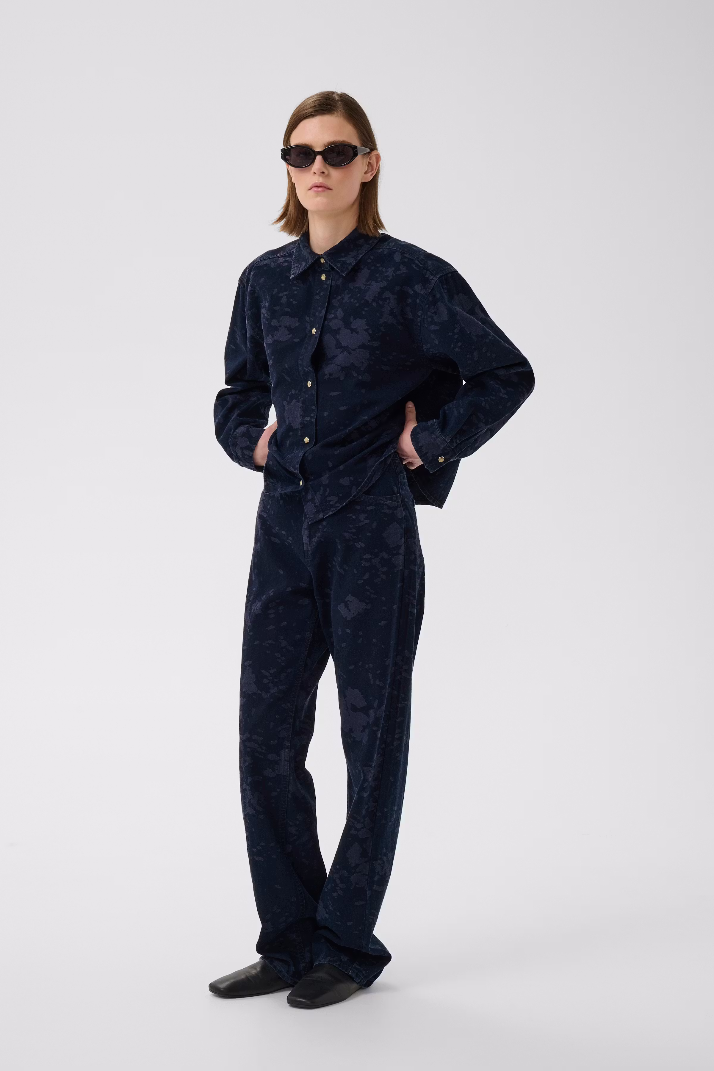 GILDAIW Jeans LOOKBOOK FRONT 30112610-900009035